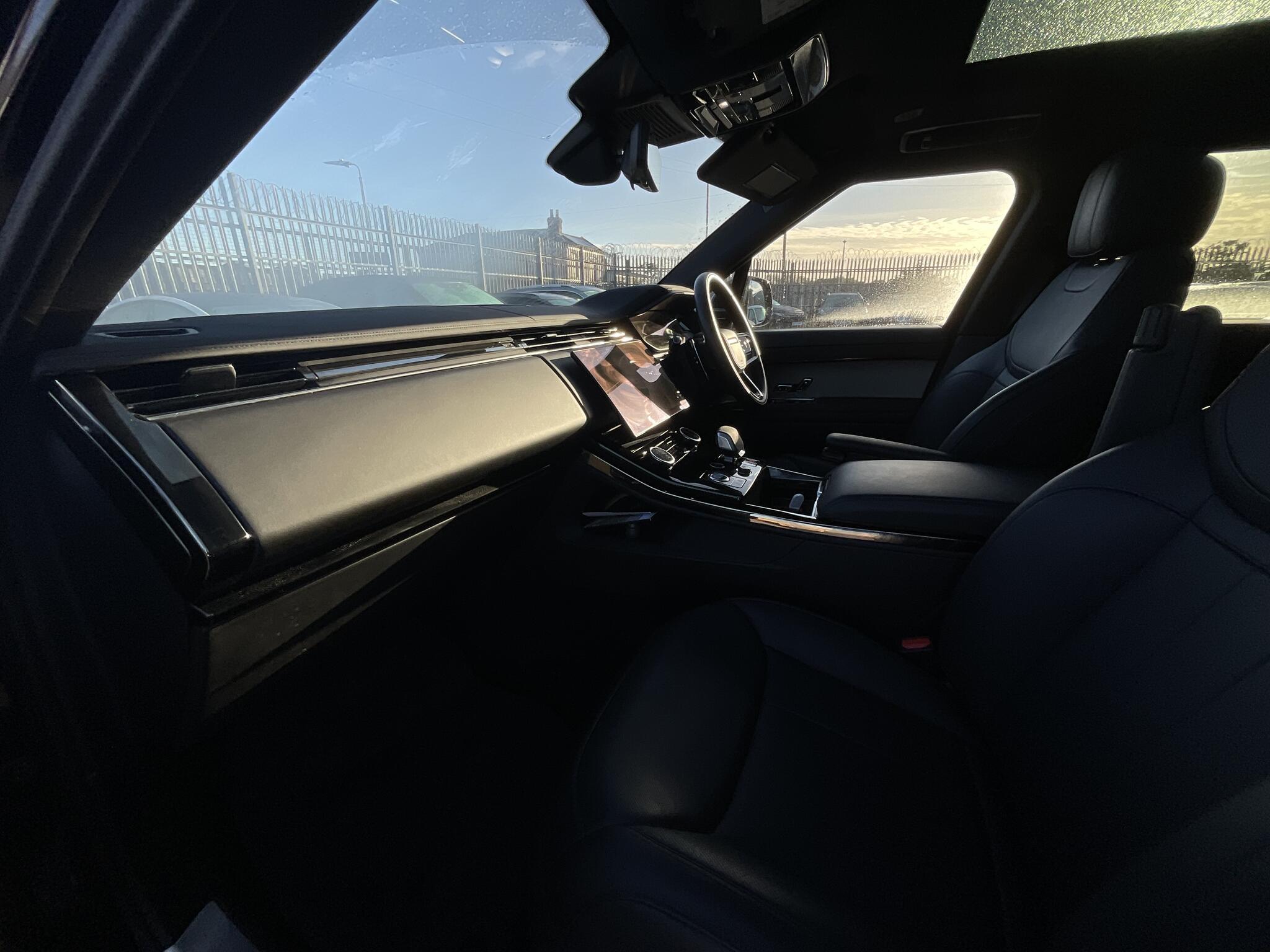 Land Rover RANGE ROVER SPORT - Image 14