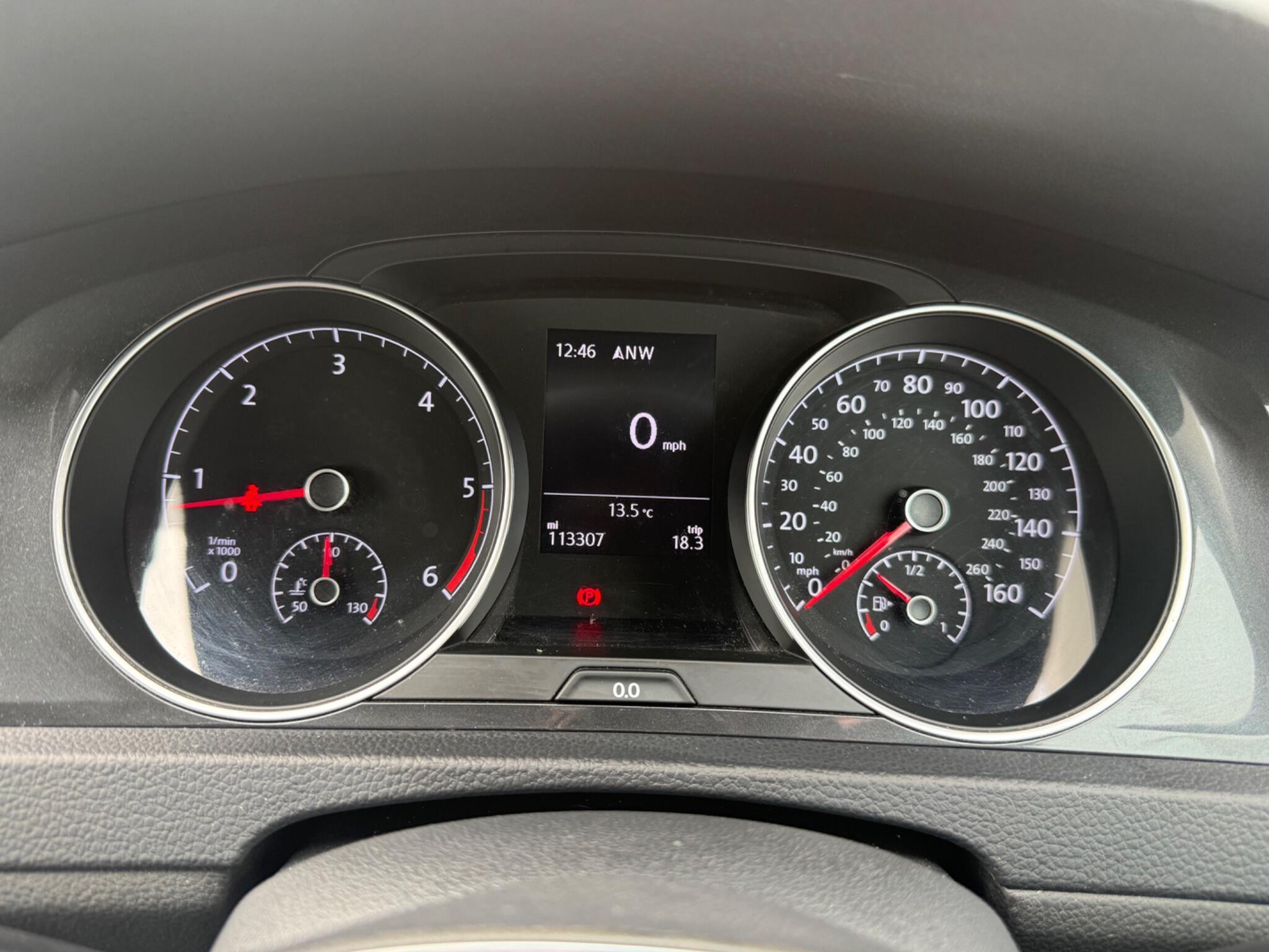 Volkswagen Golf - Image 20