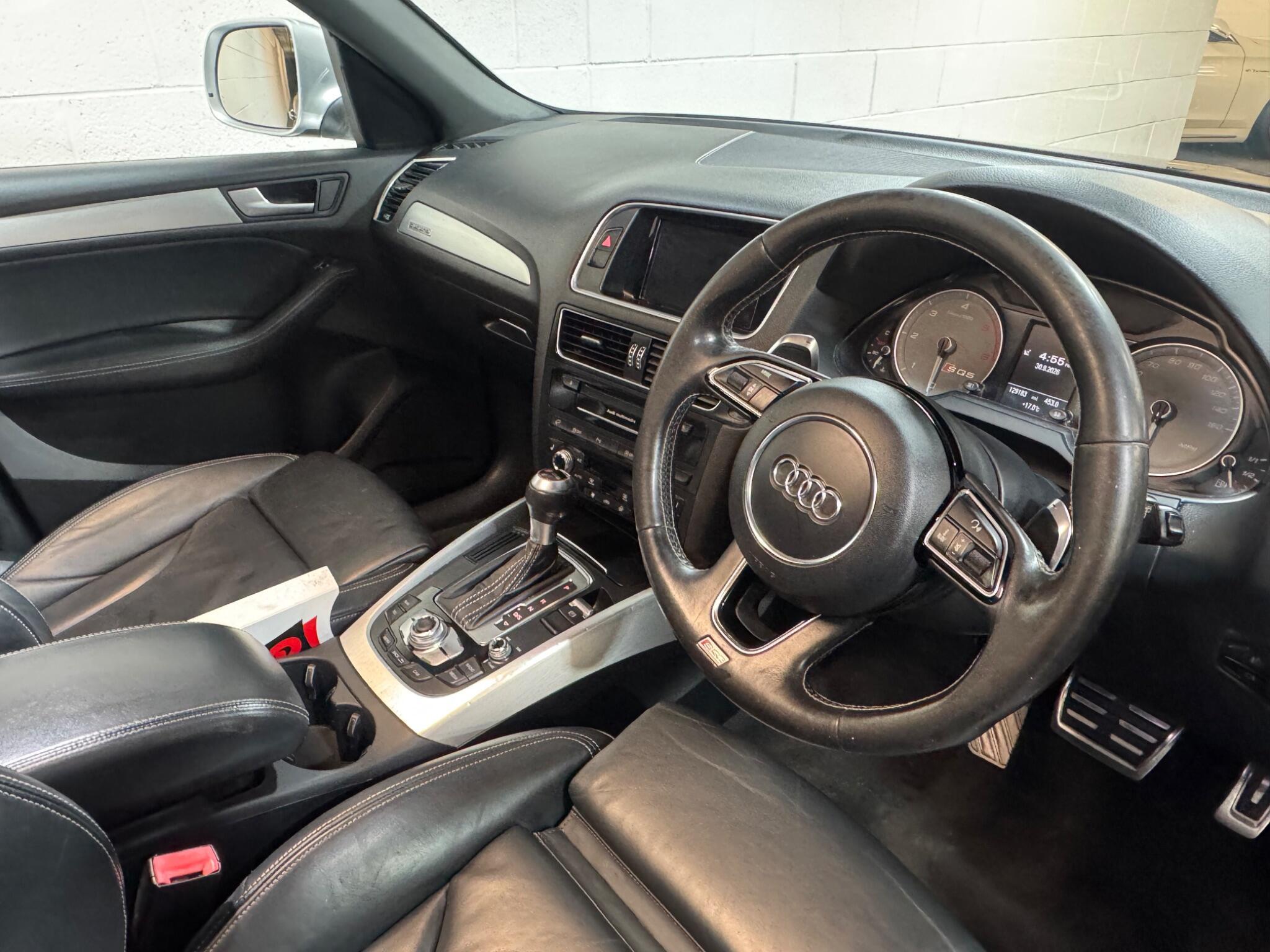 Audi SQ5 - Image 9