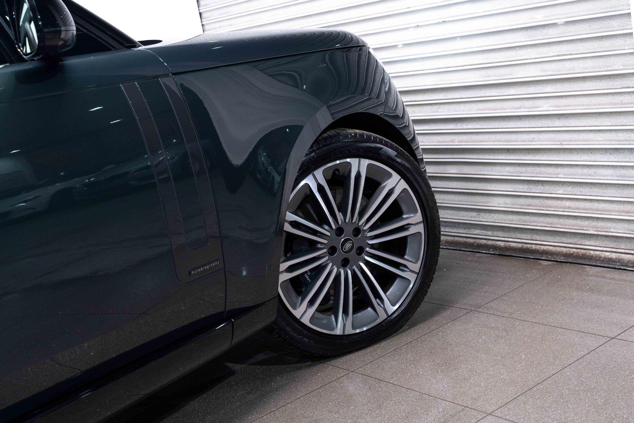 Land Rover Range Rover - Image 7