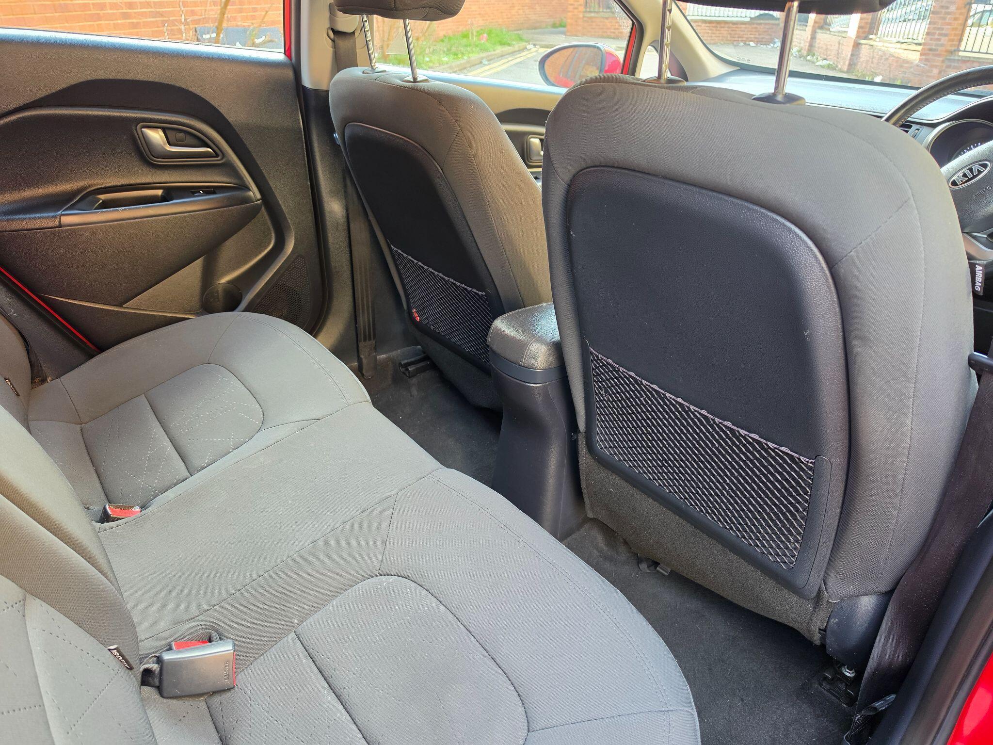 Kia Rio - Image 19