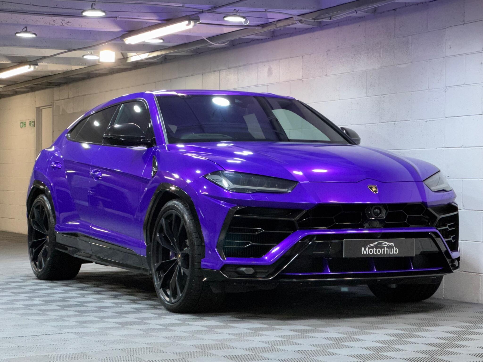 Lamborghini Urus - Image 25