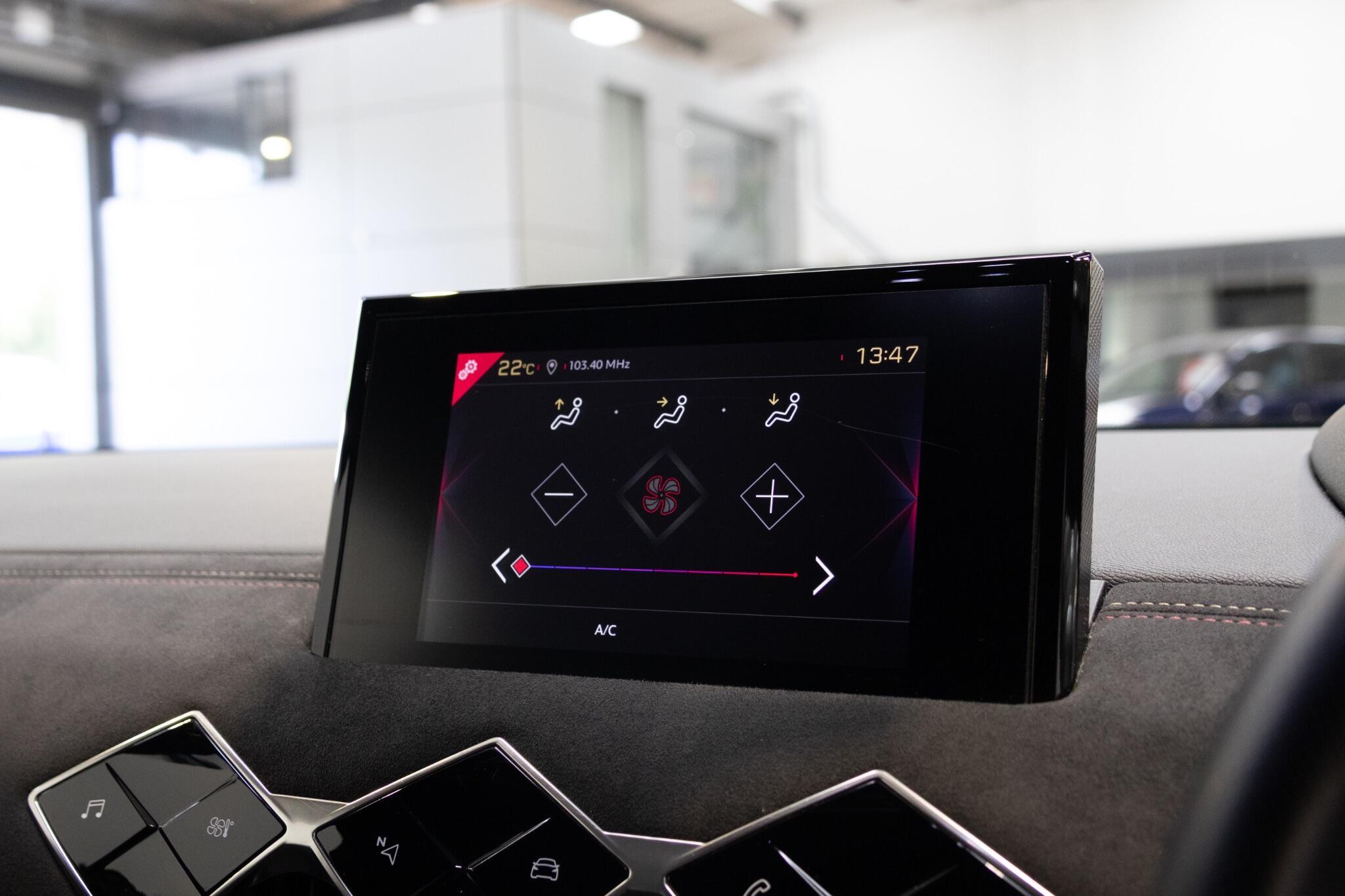 DS AUTOMOBILES DS 3 CROSSBACK - Image 16