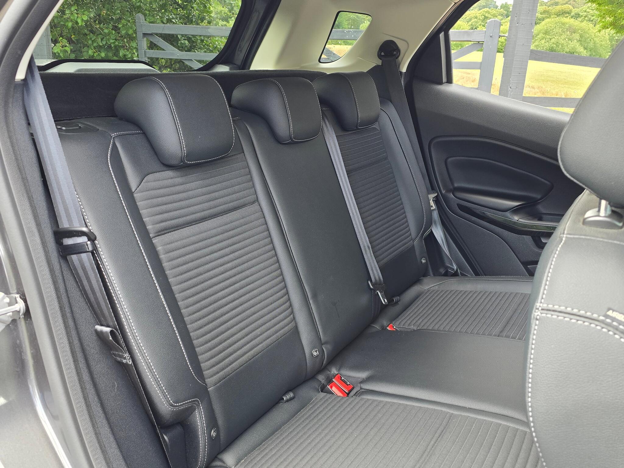 Ford Ecosport - Image 10