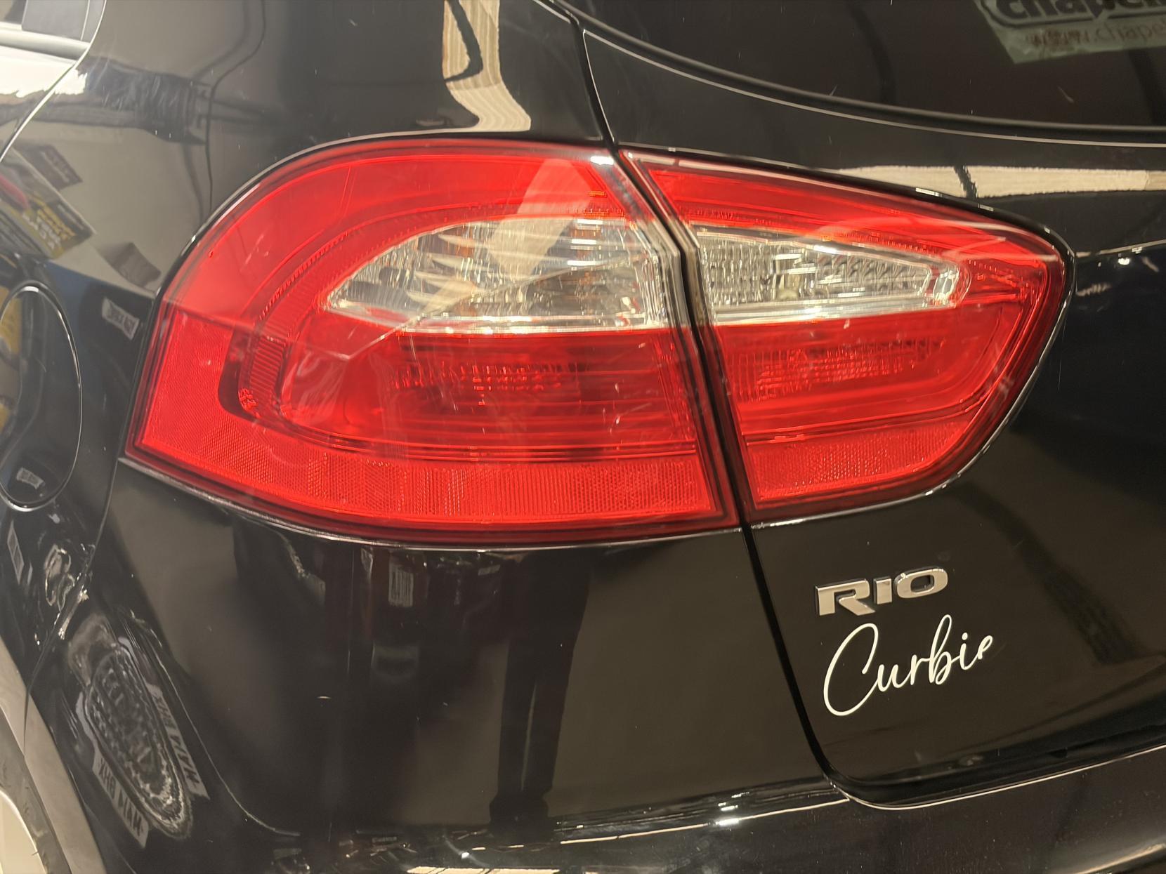 Kia Rio - Image 11