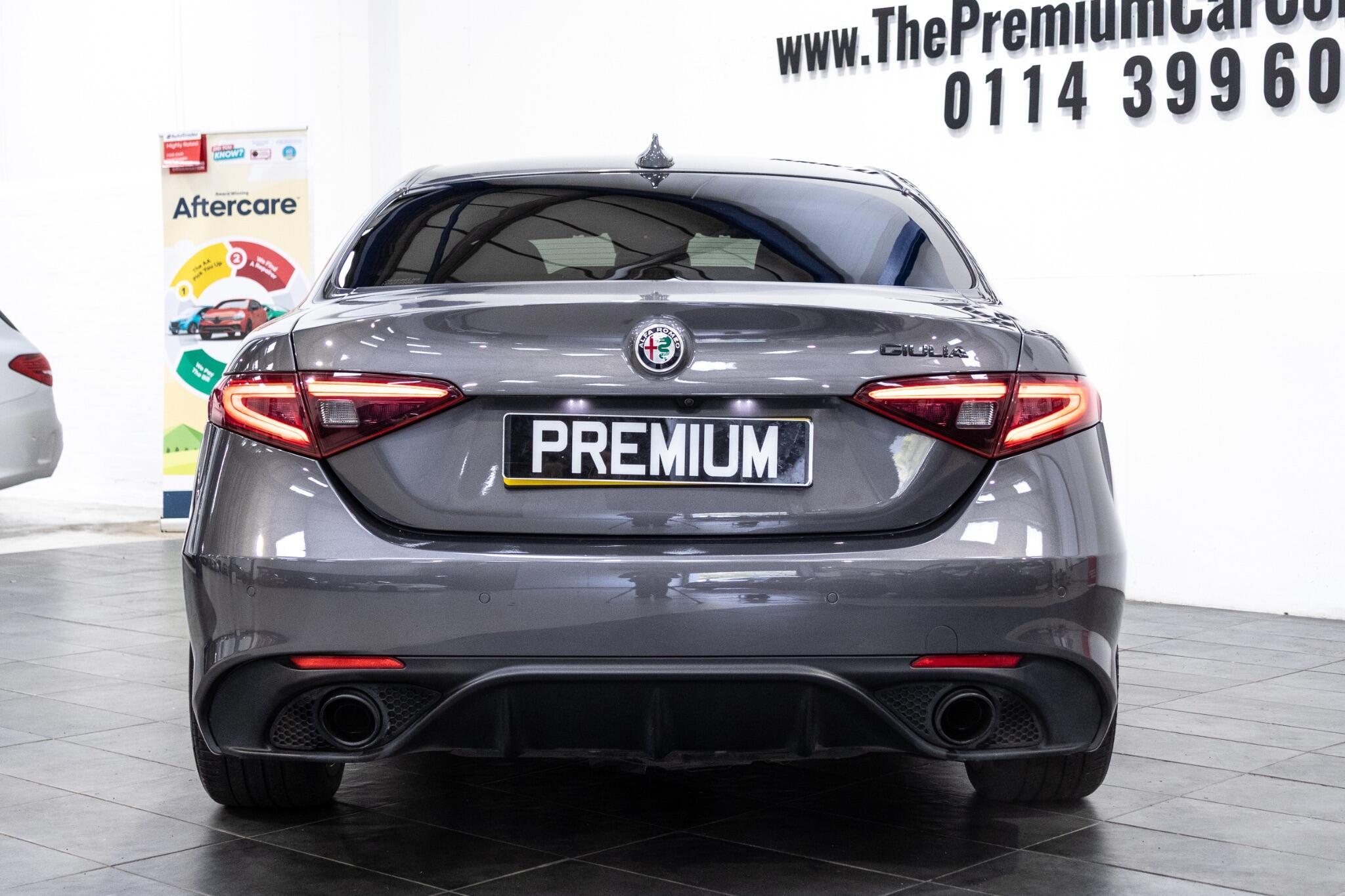 Alfa Romeo Giulia - Image 7