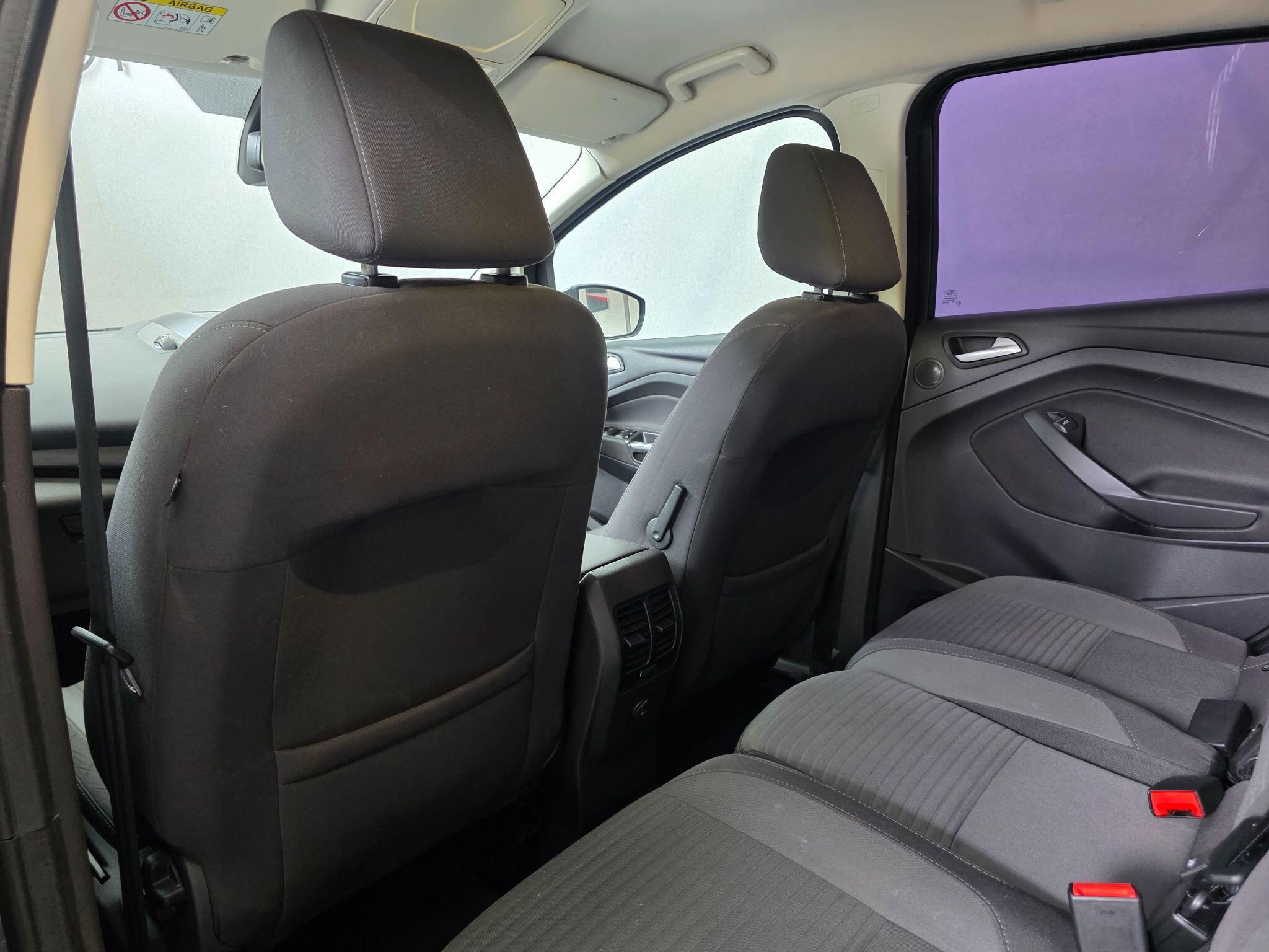 Ford C-MAX - Image 29