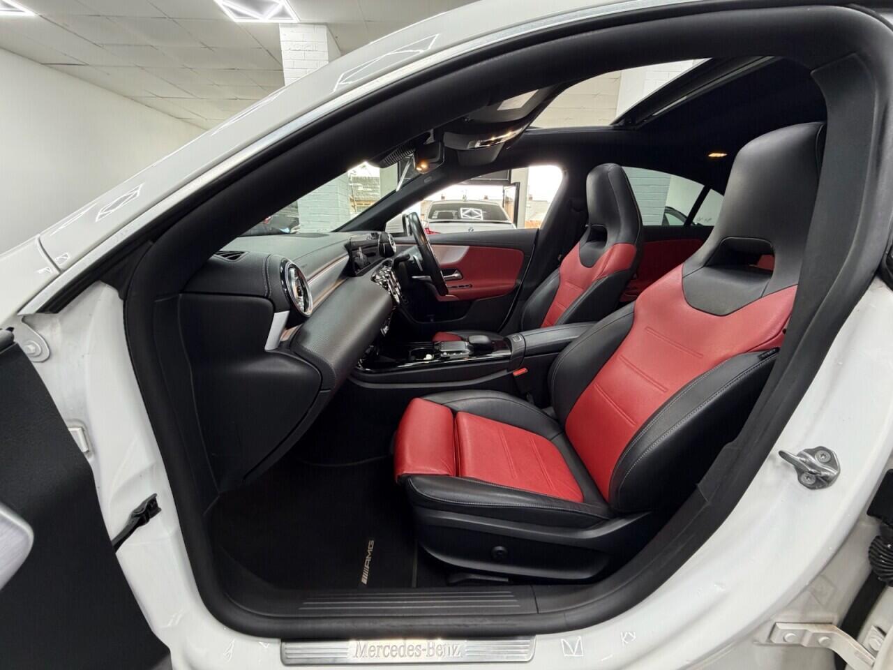 Mercedes CLA - Image 24