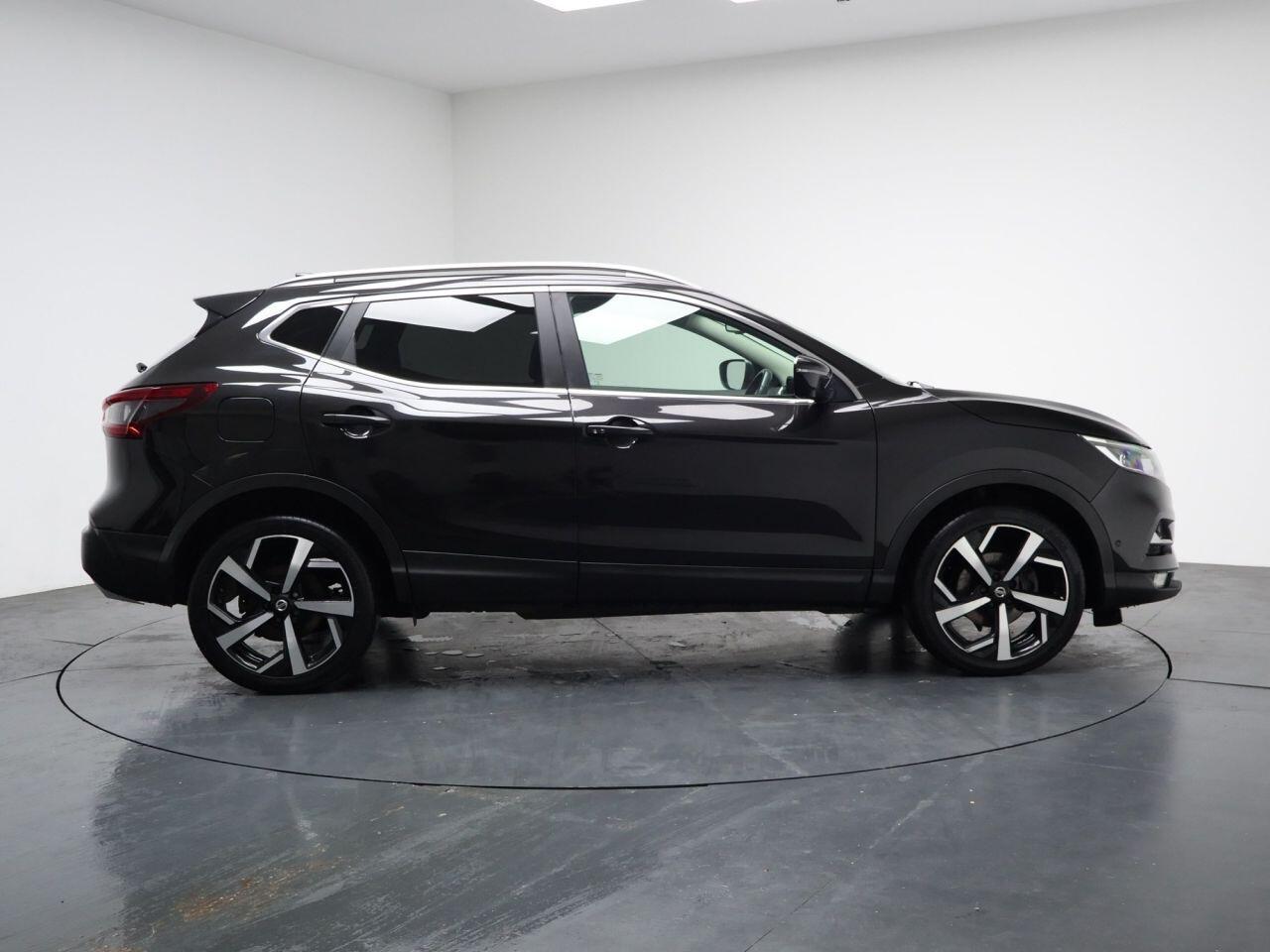 Nissan Qashqai - Image 14