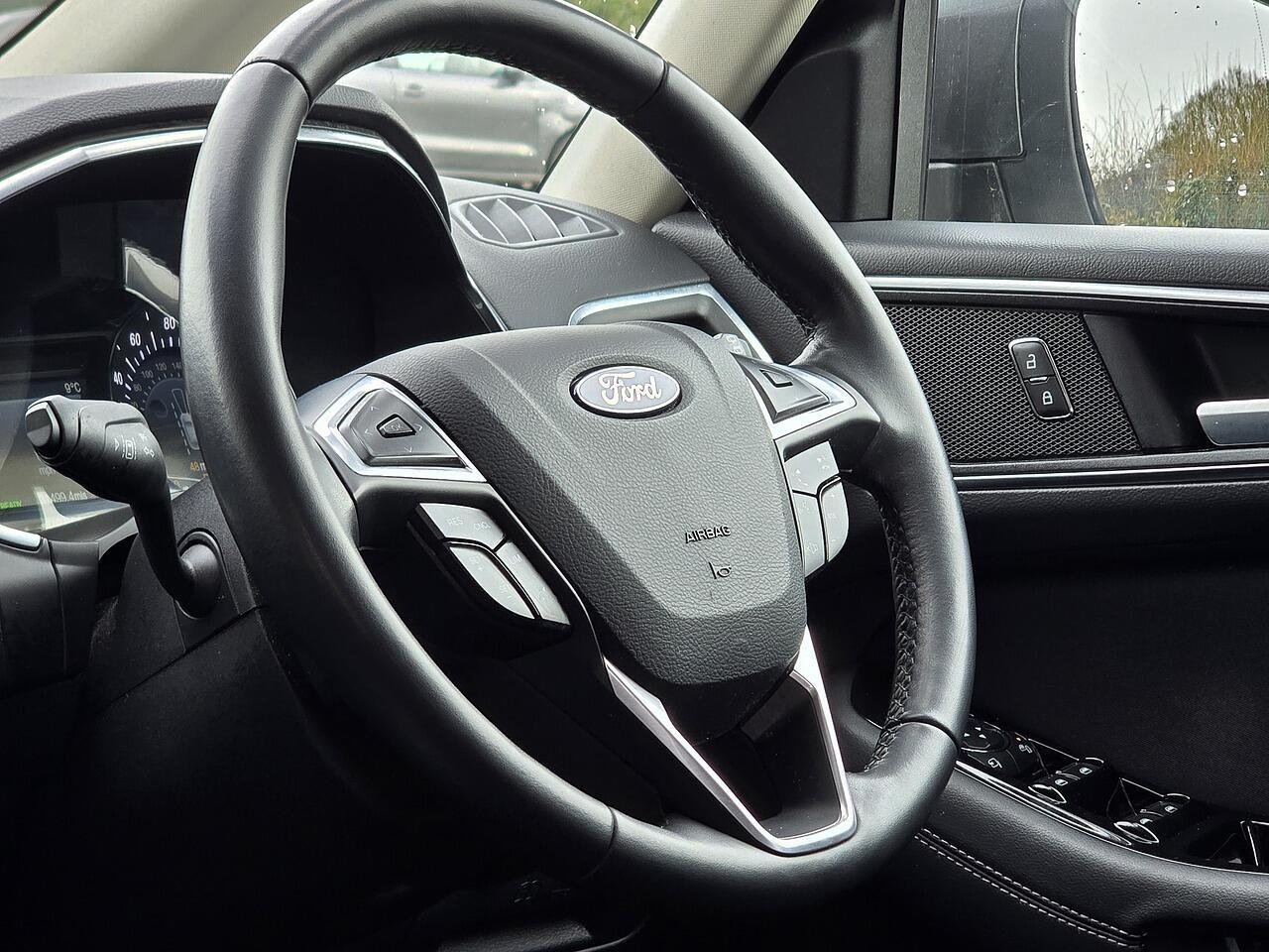 Ford Galaxy - Image 16