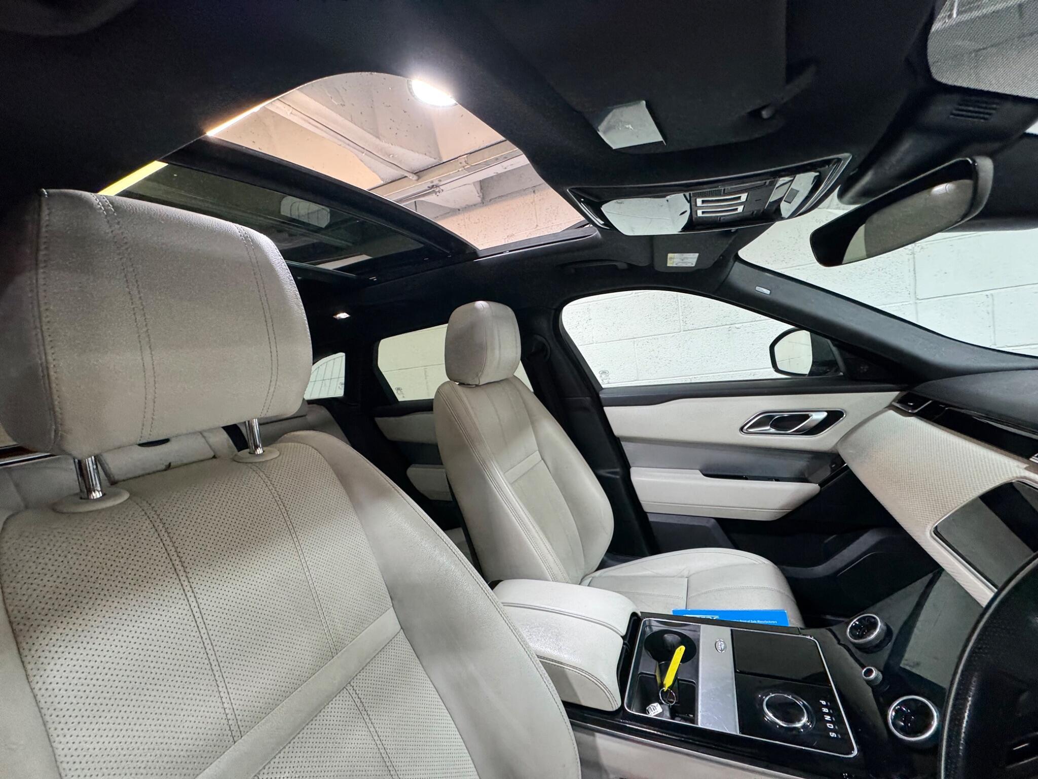 Land Rover Range Rover Velar - Image 12