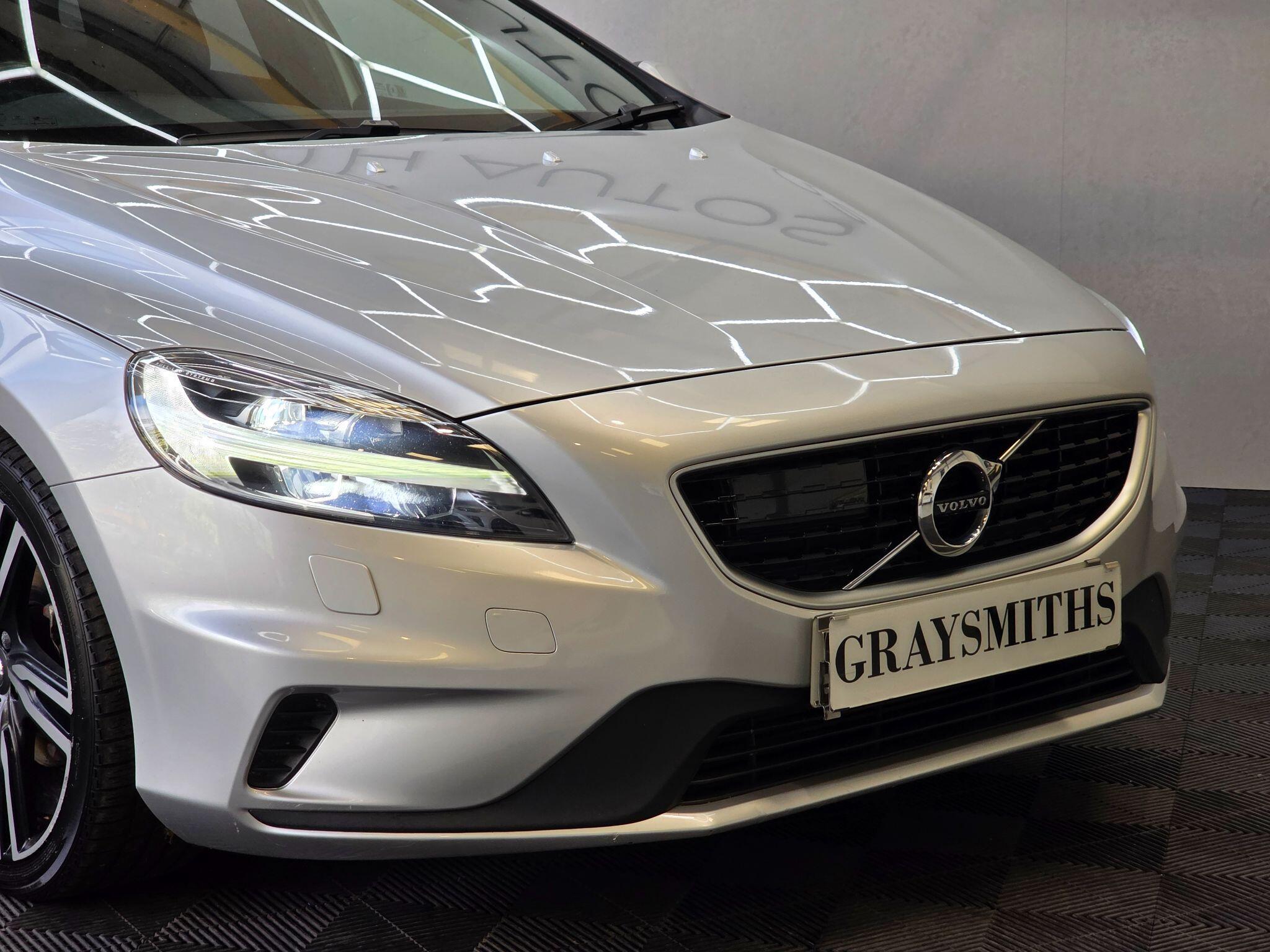 Volvo V40 - Image 7