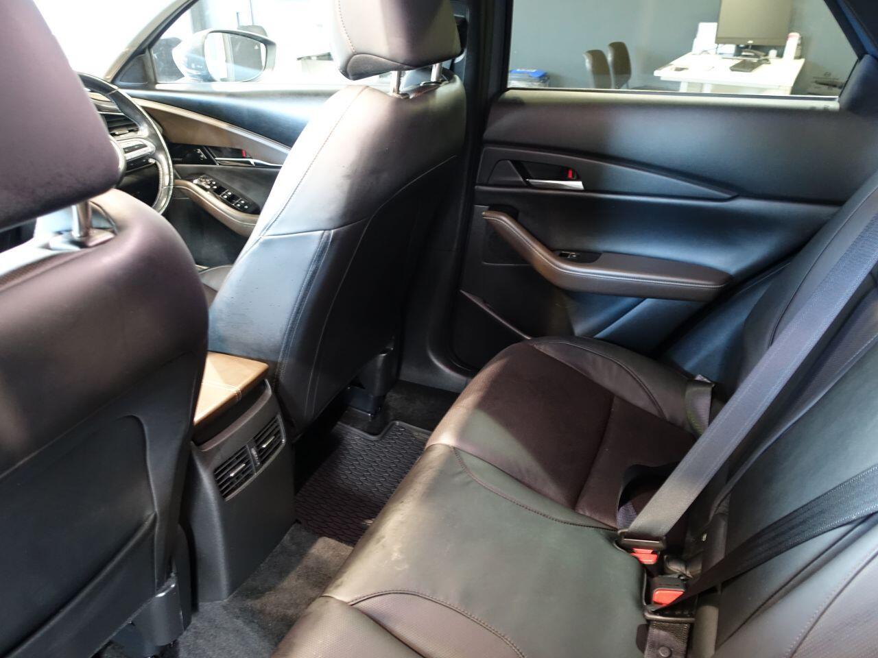 Mazda CX-30 - Image 18