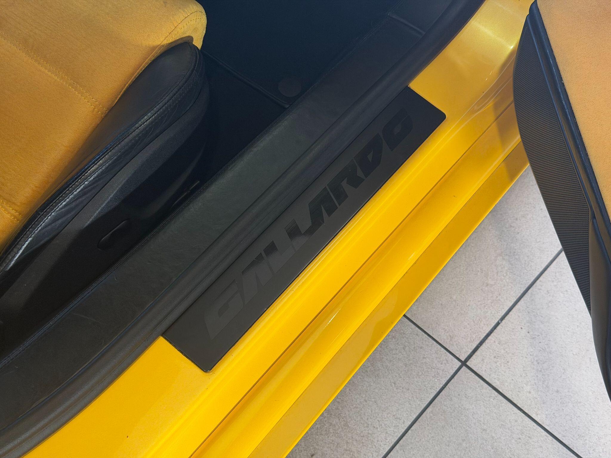 Lamborghini Gallardo - Image 11