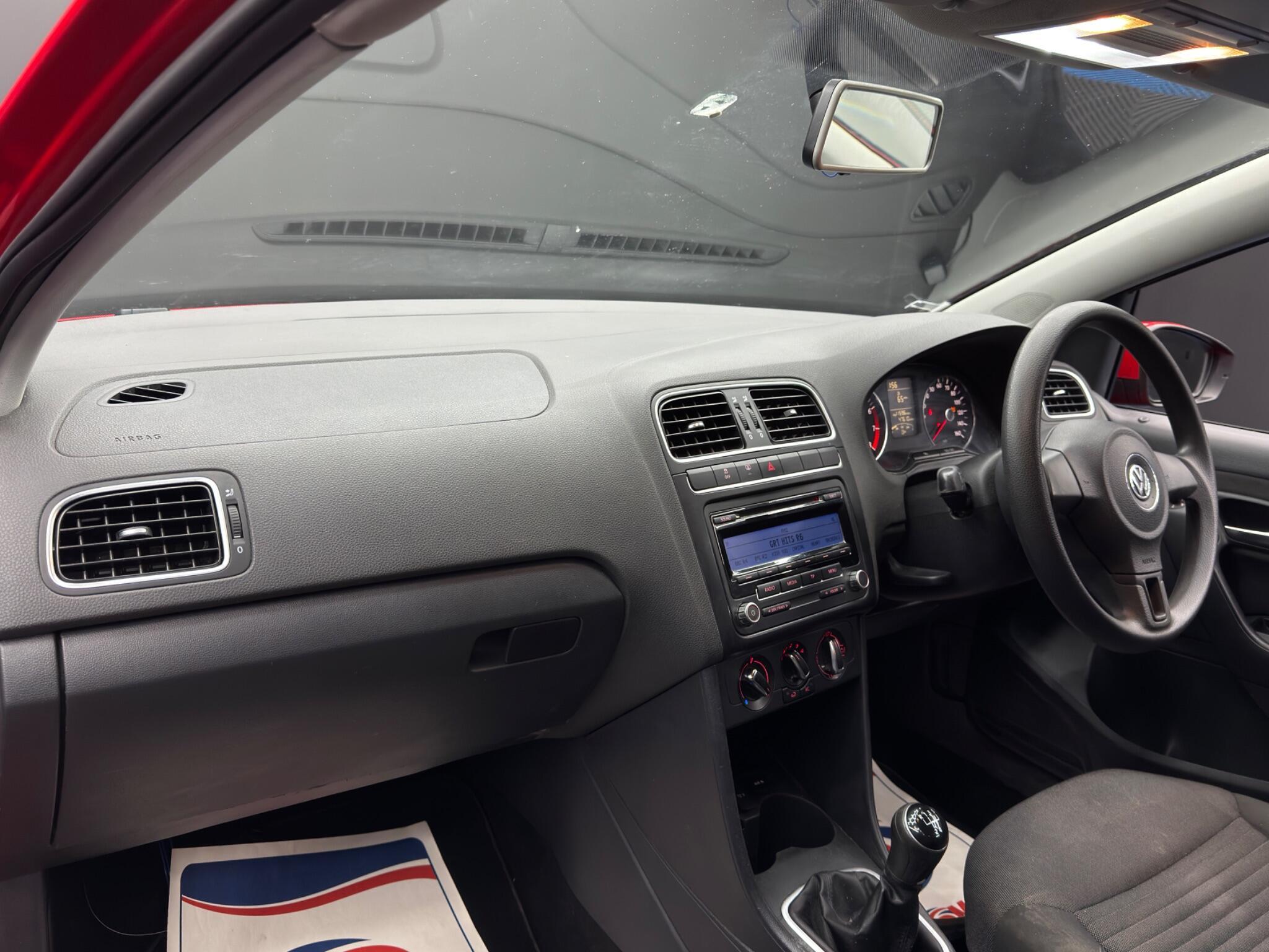 Volkswagen Polo - Image 11