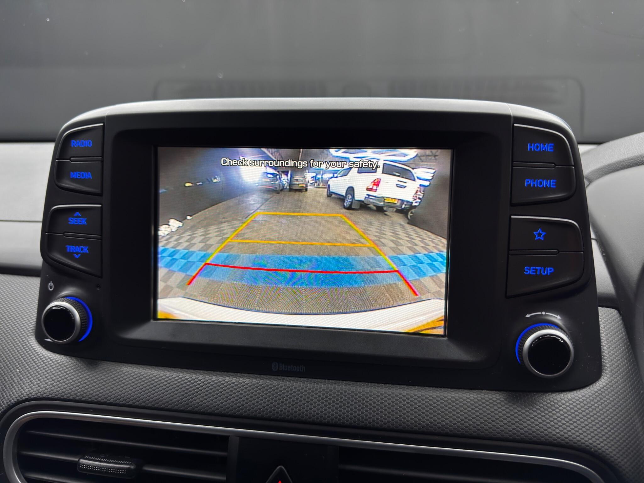 Hyundai Kona - Image 31