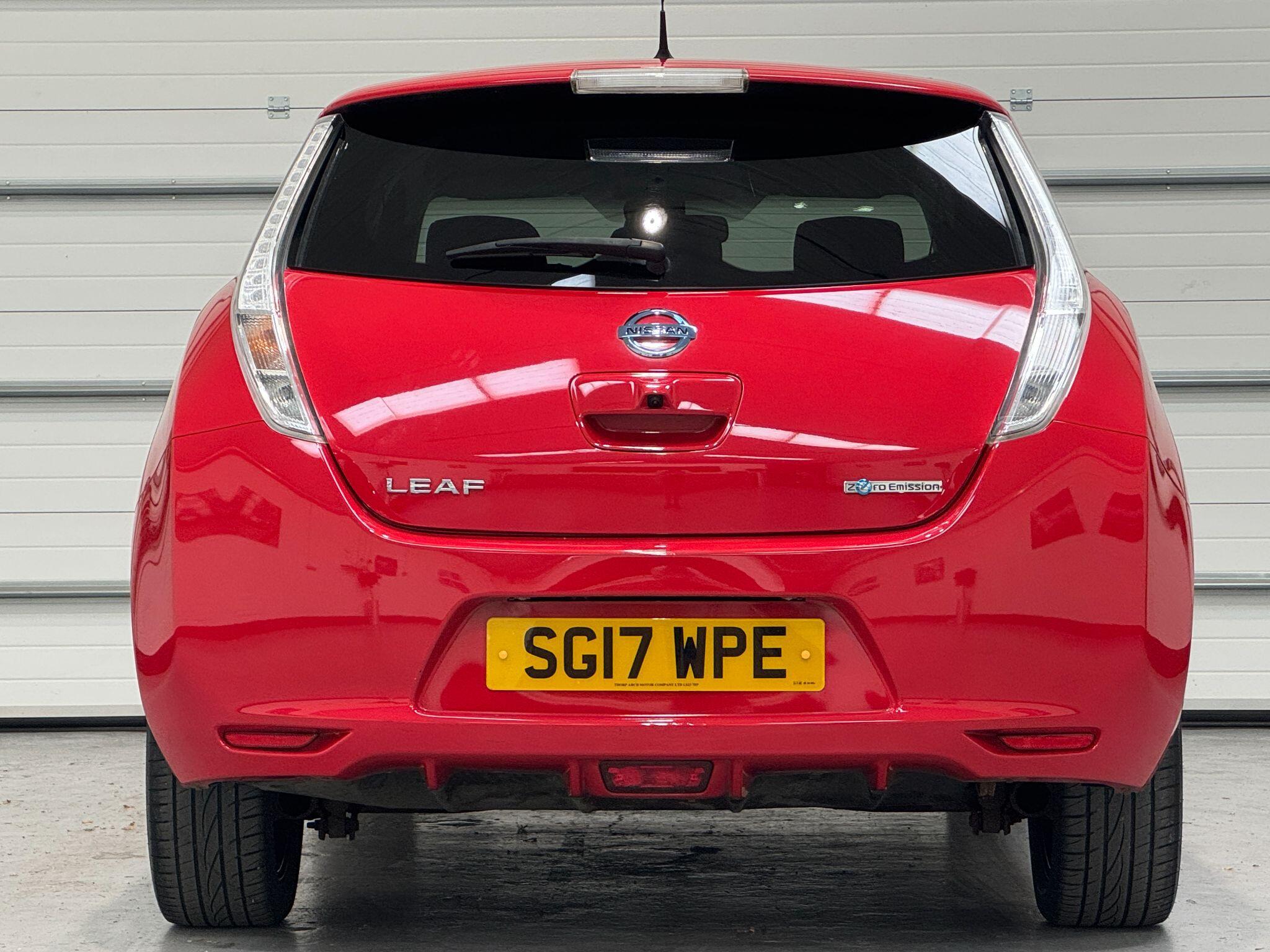 Nissan Leaf - Image 13