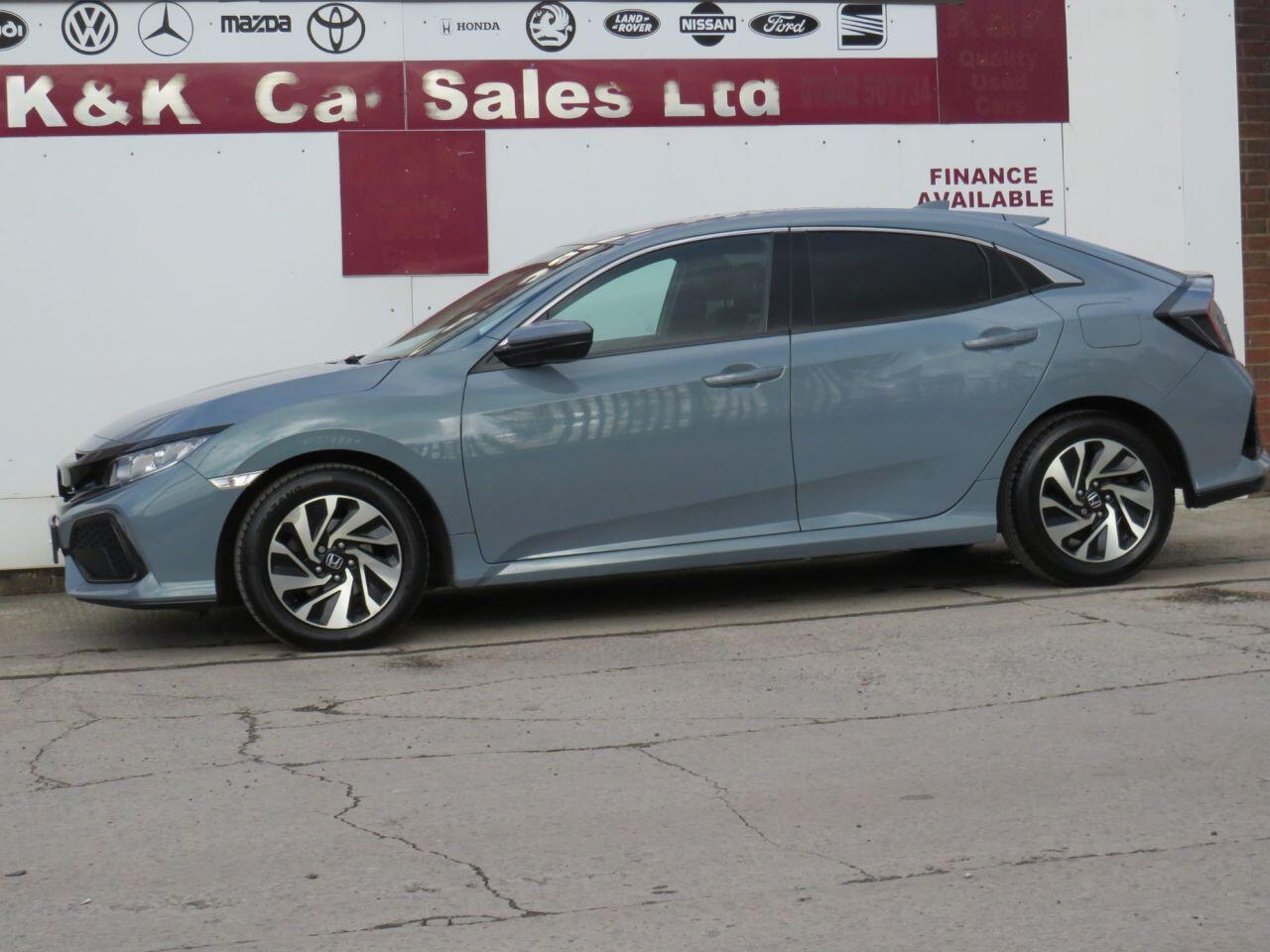 Honda Civic - Image 31