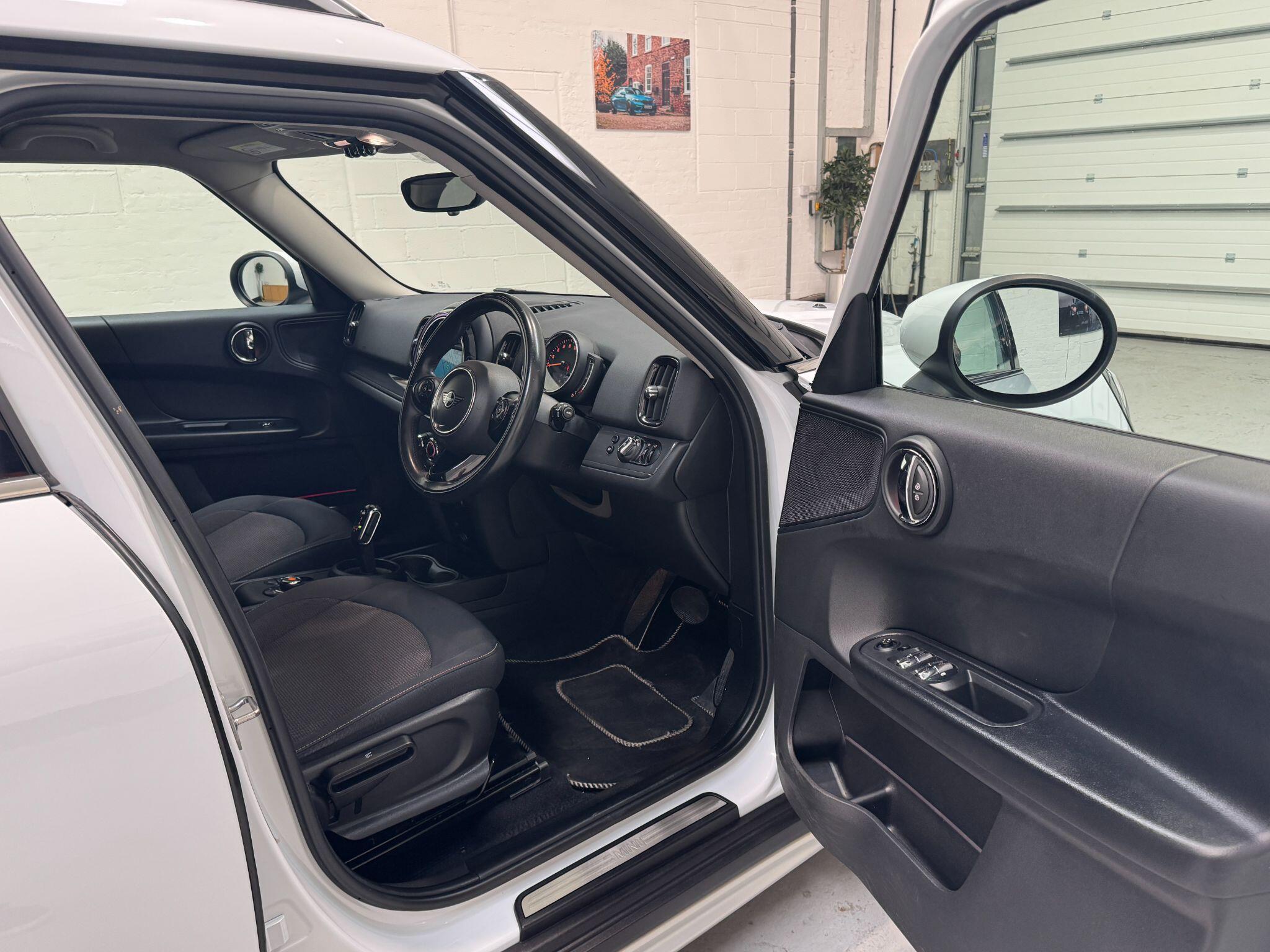 MINI Countryman - Image 19