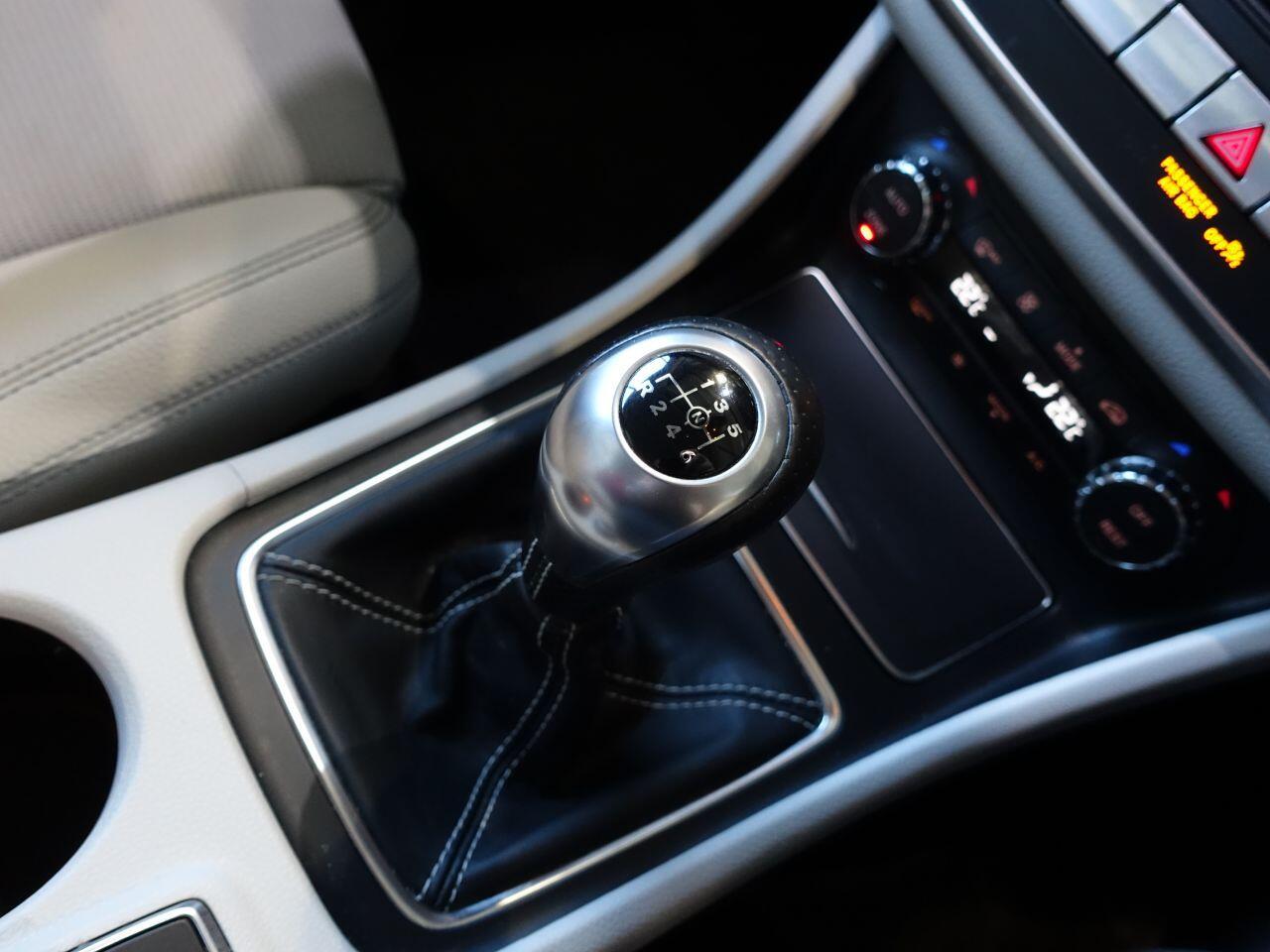 Mercedes CLA - Image 30