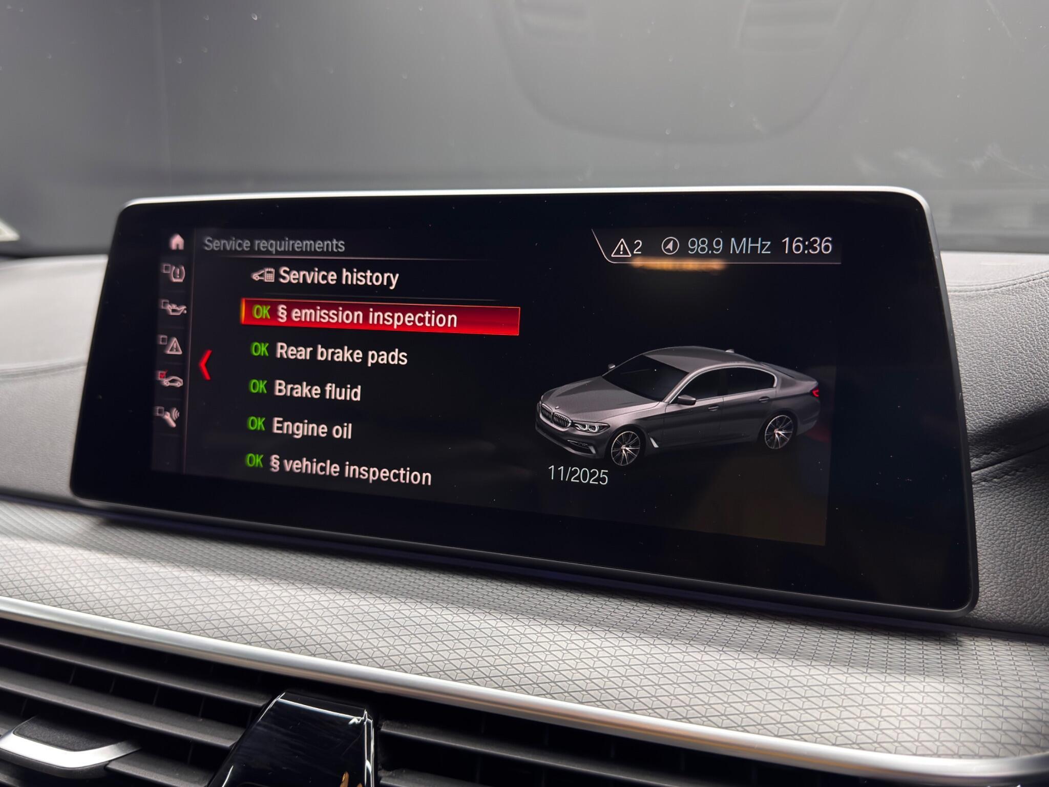 BMW 5 Series - Image 36