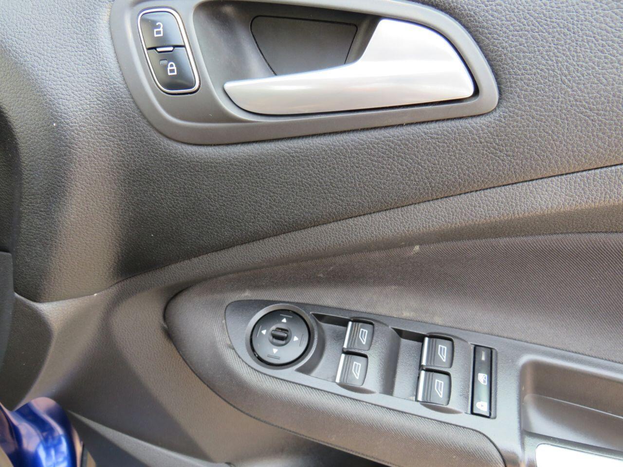 Ford Grand C-MAX - Image 18