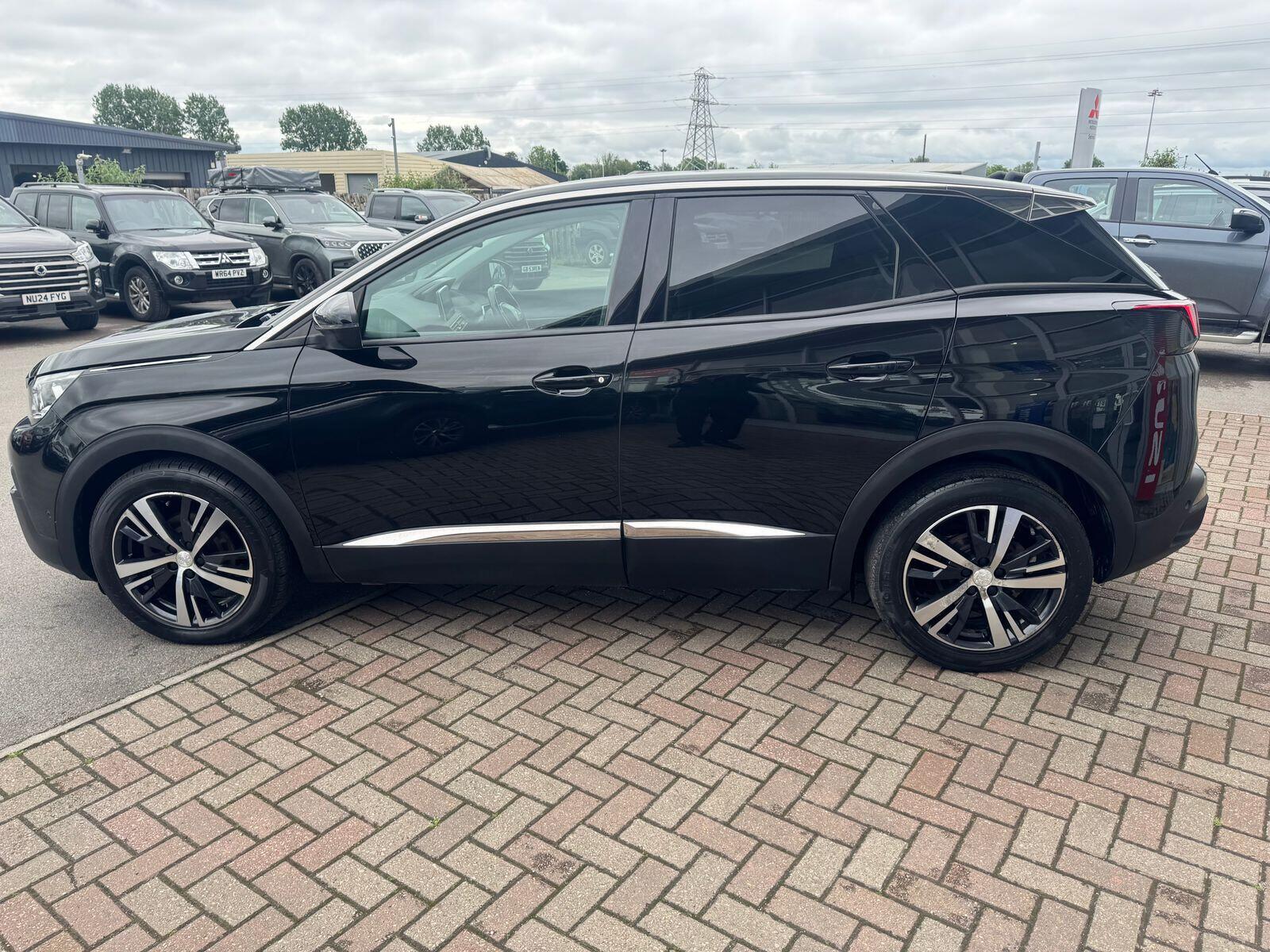 Peugeot 3008 - Image 7