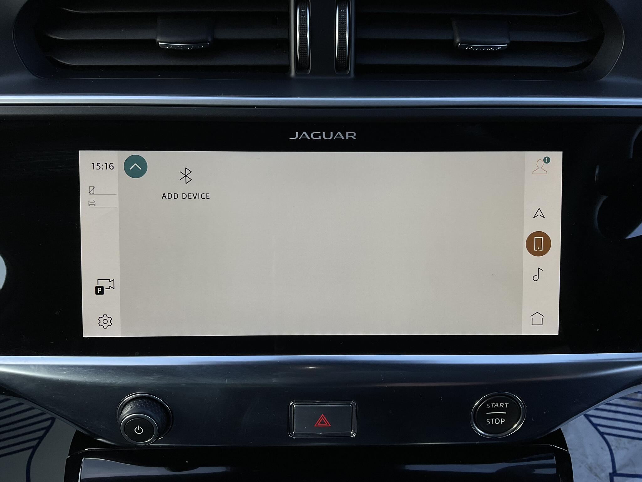 Jaguar I-Pace - Image 38