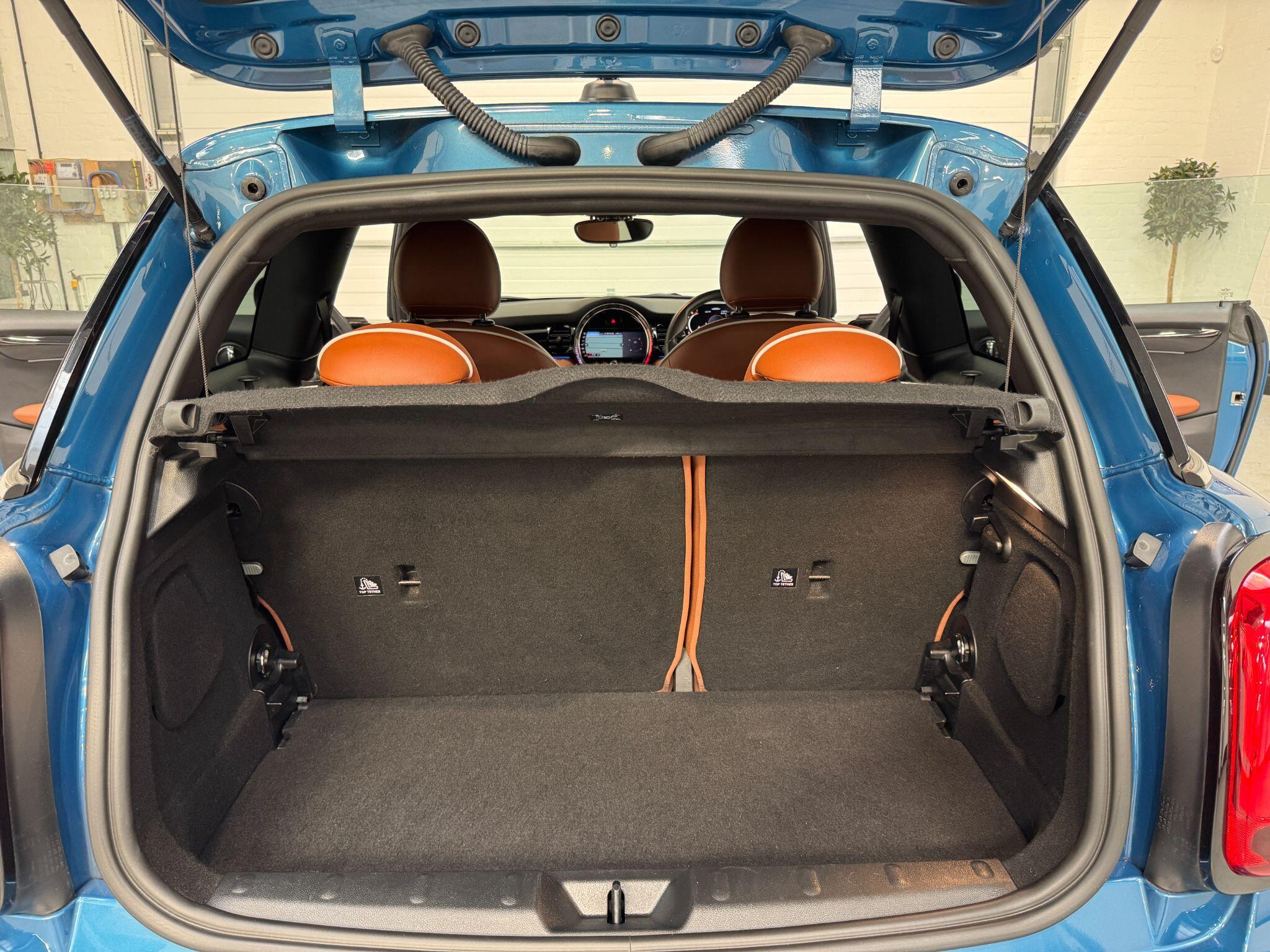 MINI Hatch - Image 74