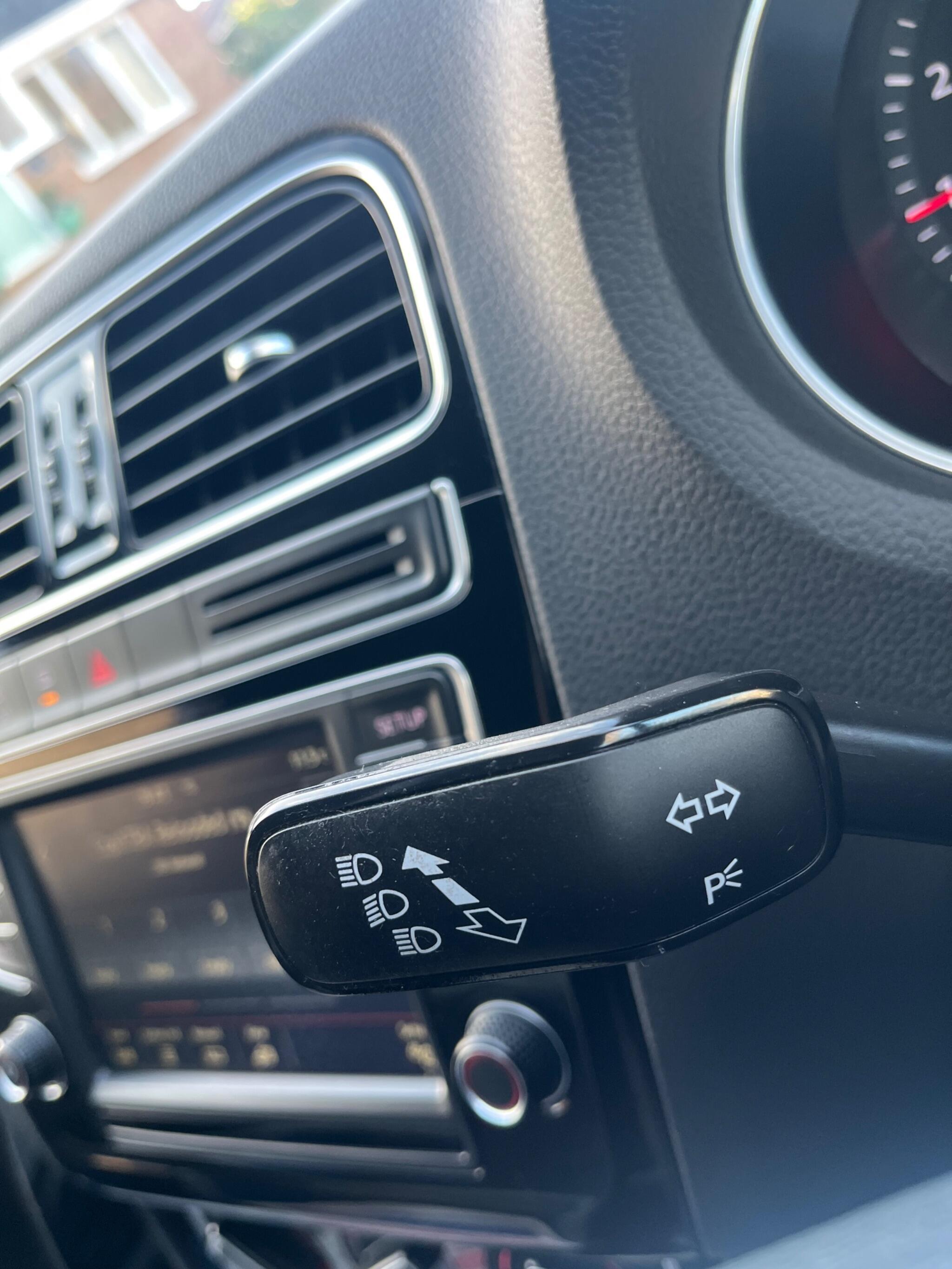 Volkswagen Polo - Image 50