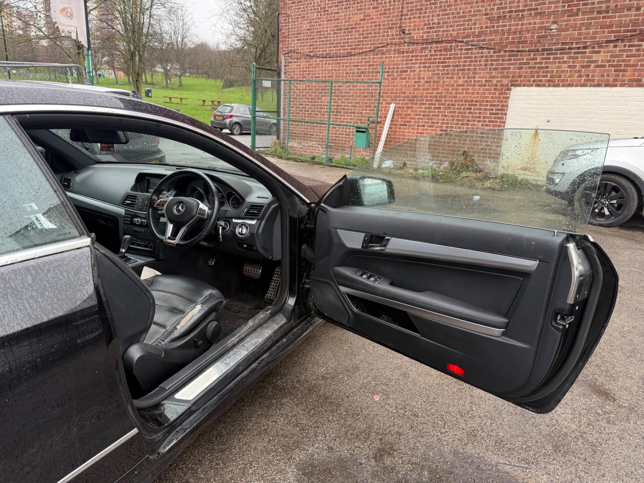 Mercedes E Class - Image 17