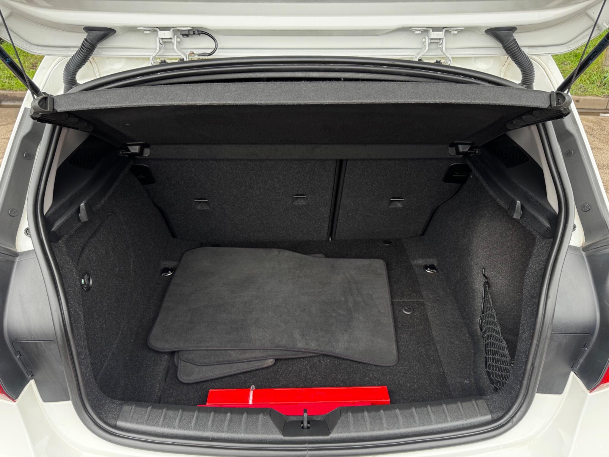 BMW 1 Series - Image 18