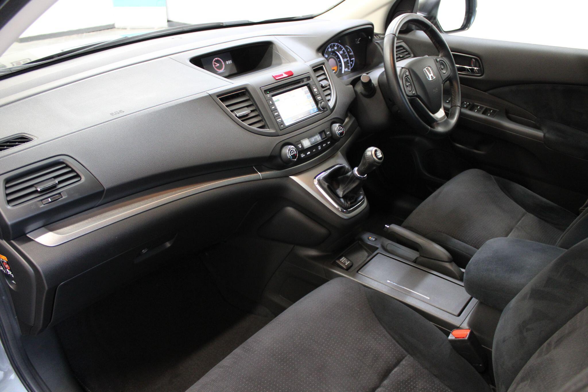 Honda CR-V - Image 2