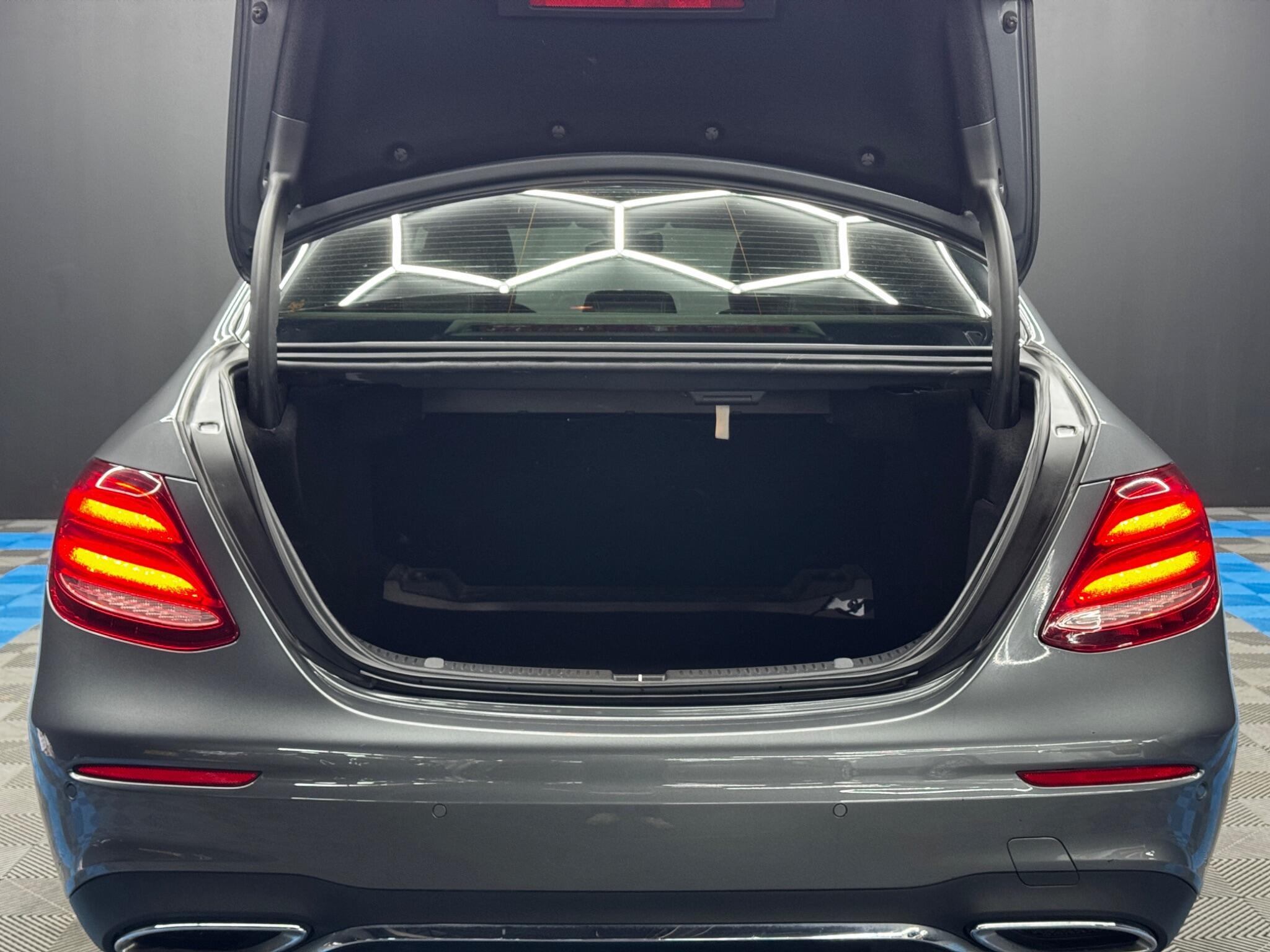 Mercedes E Class - Image 35