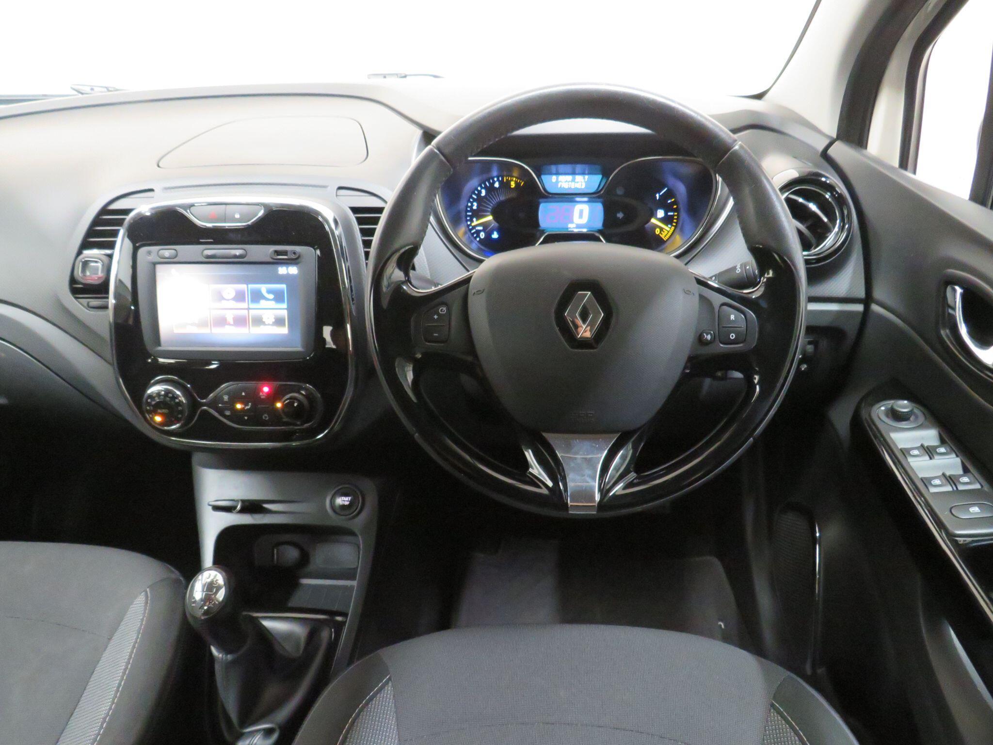 Renault Captur - Image 14