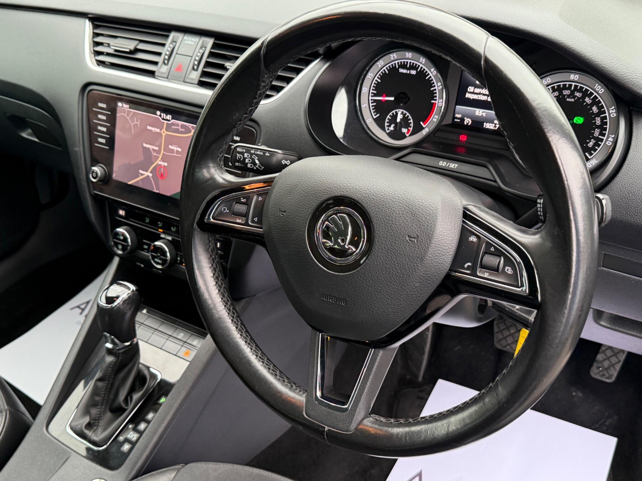 Skoda Octavia - Image 22