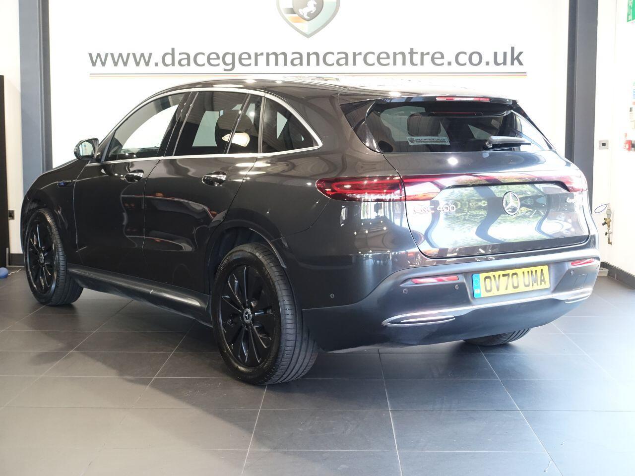 Mercedes Eqc - Image 8