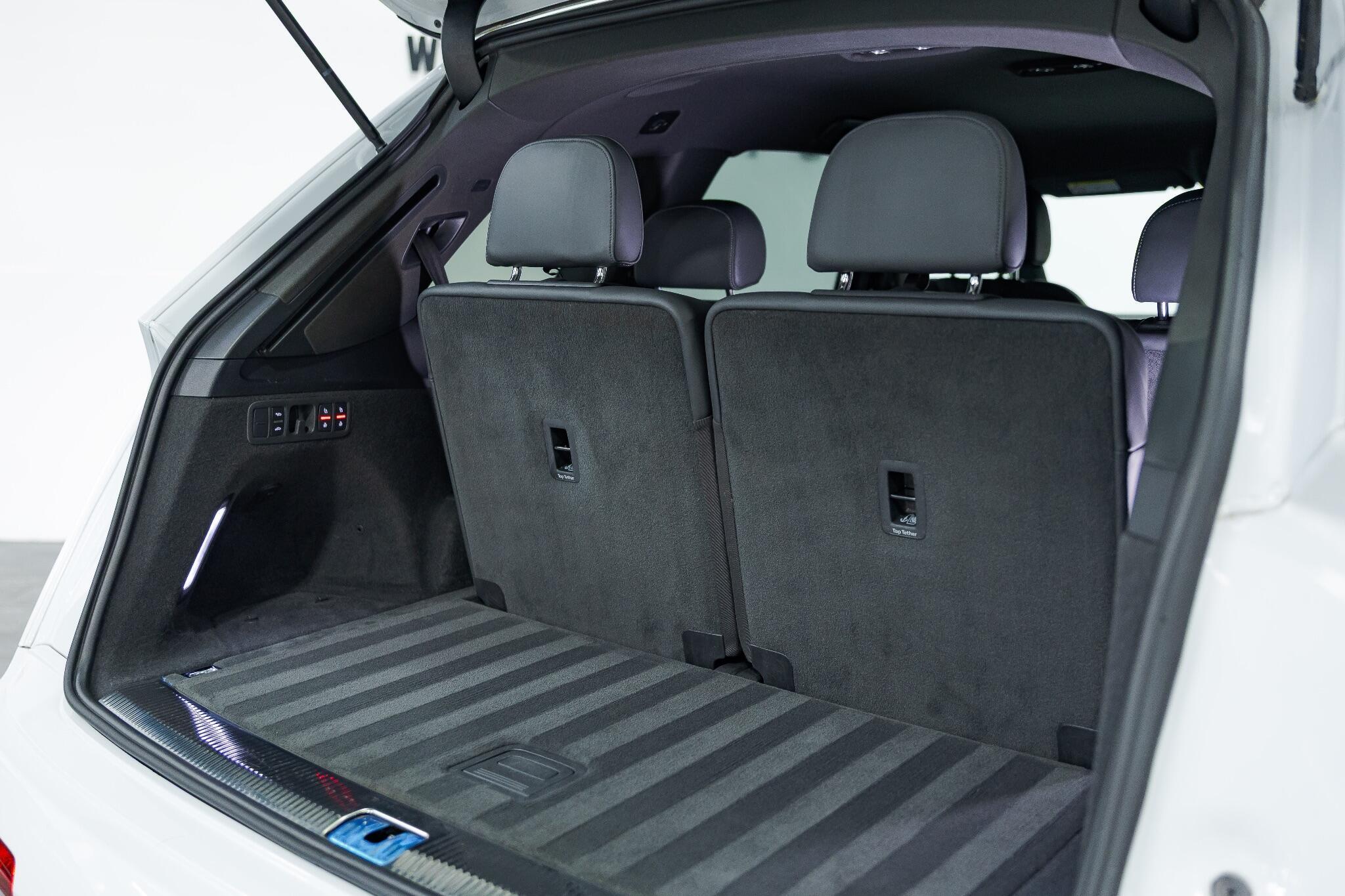 Audi Q7 - Image 22