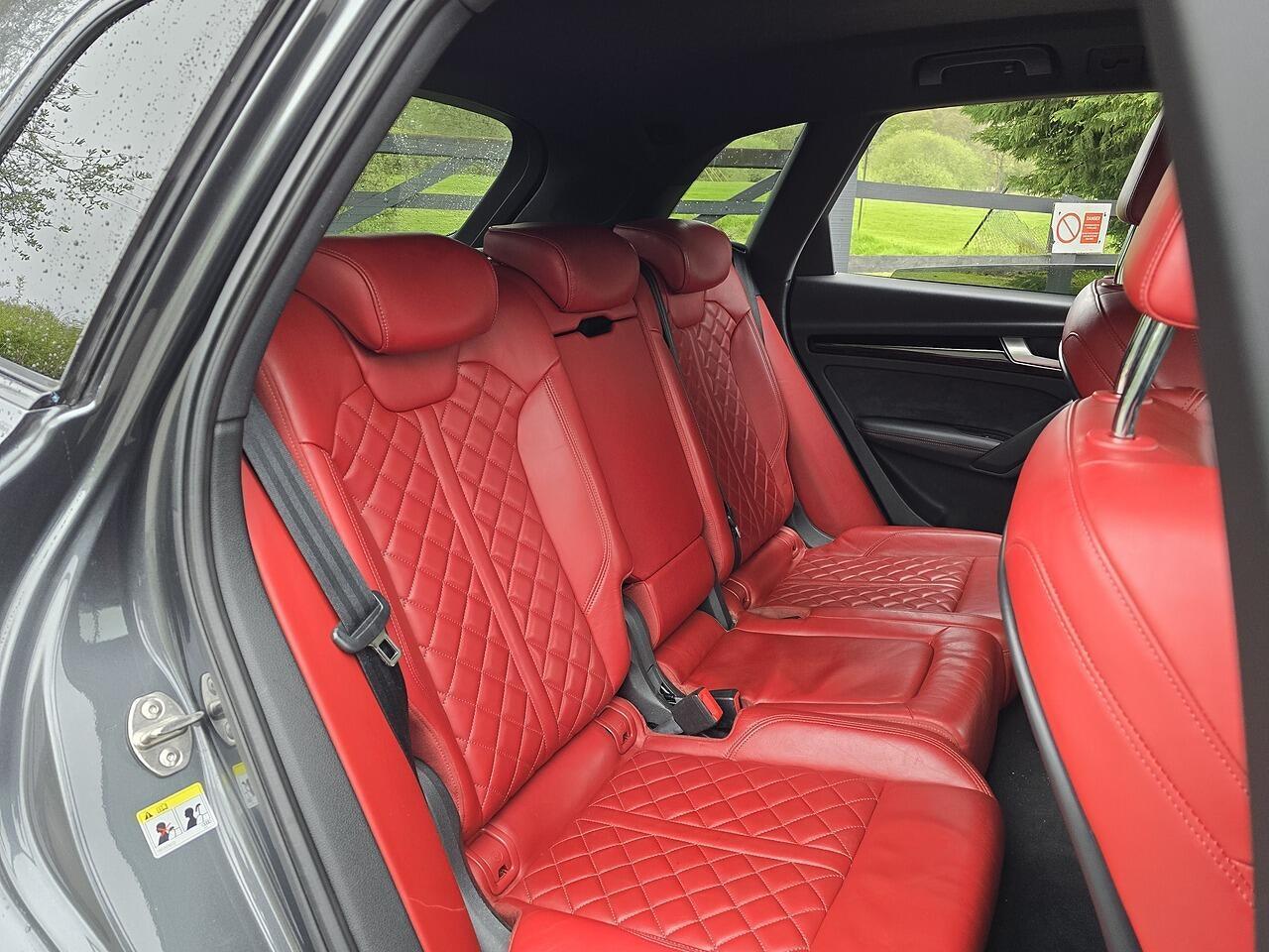 Audi SQ5 - Image 10