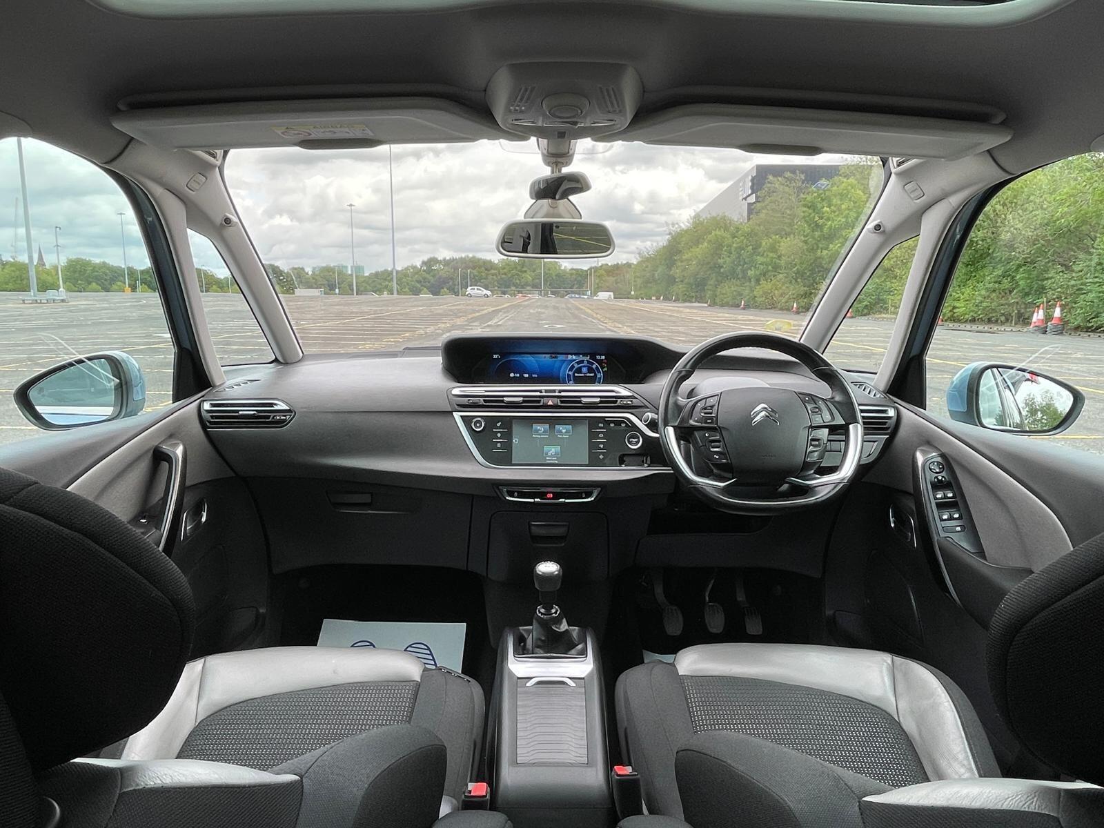 Citroen C4 Picasso - Image 14