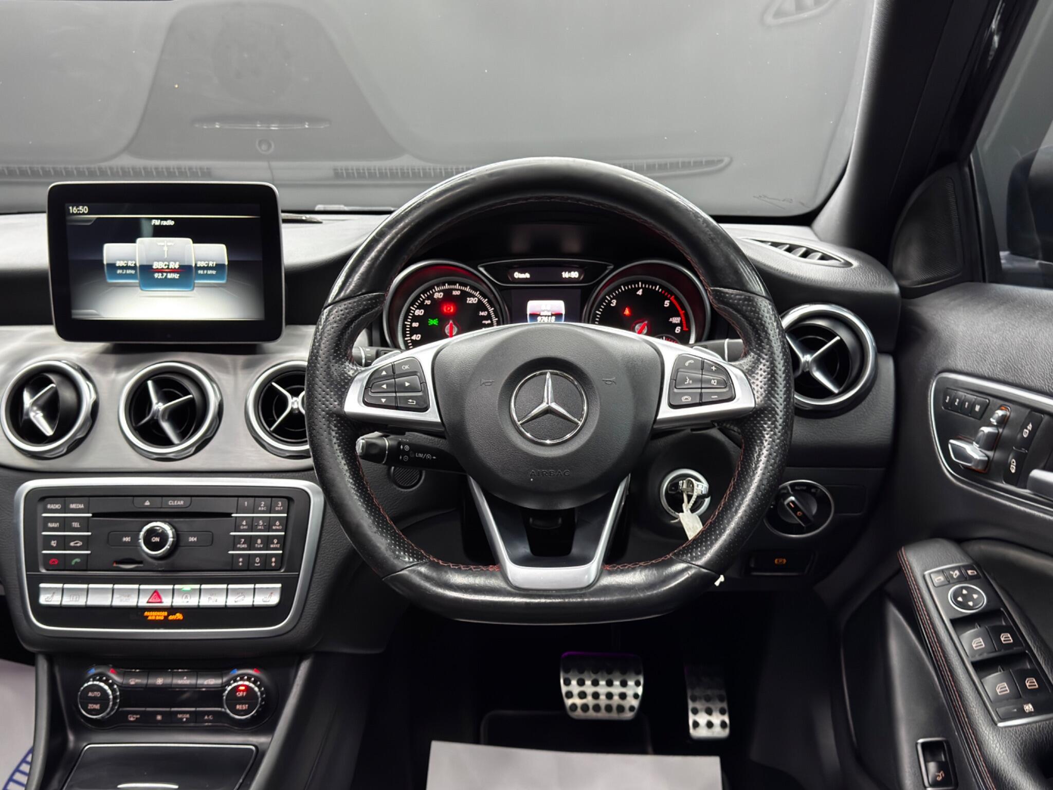 Mercedes GLA - Image 18