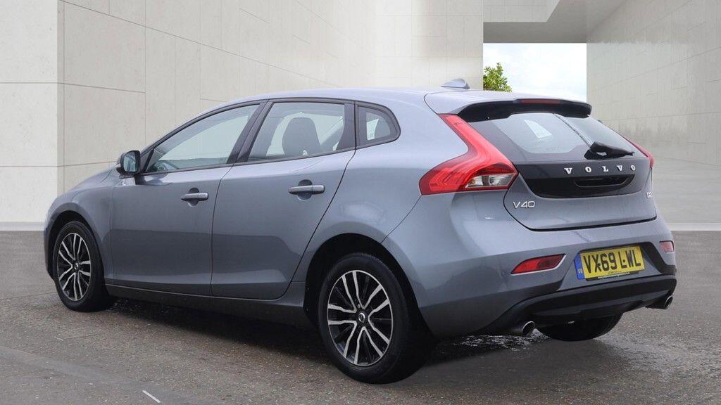 Volvo V40 - Image 5