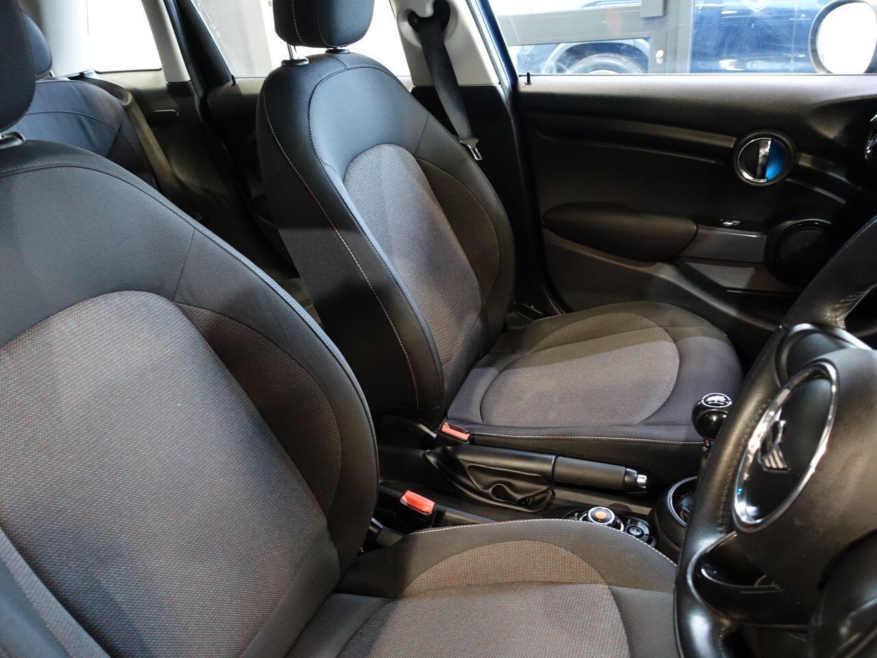 MINI Hatch - Image 16