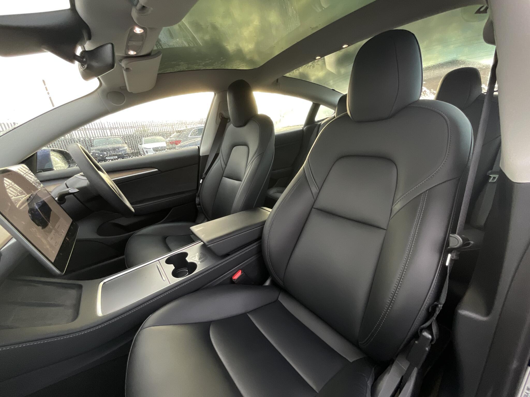Tesla Model 3 - Image 20