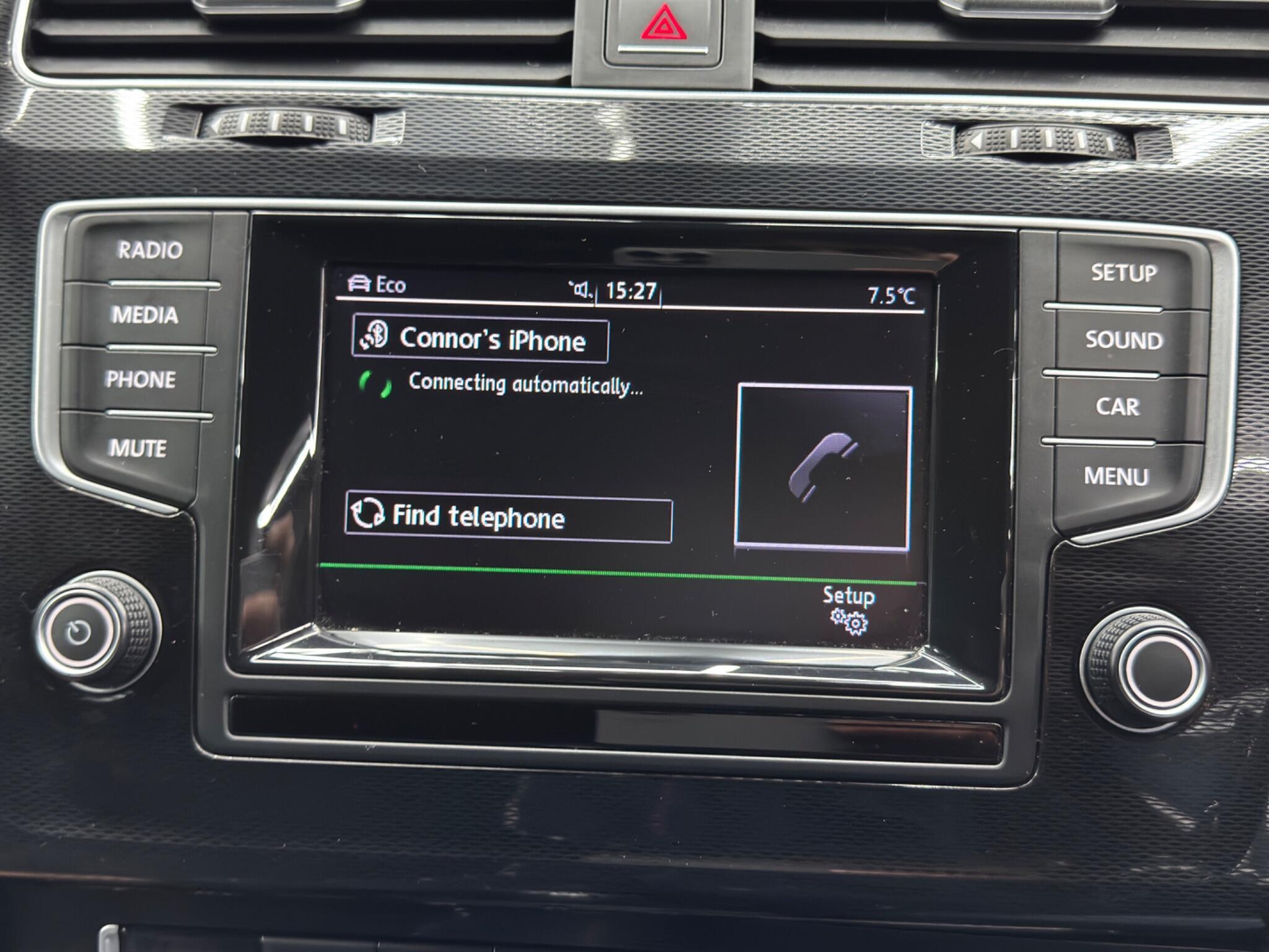 Volkswagen Golf - Image 33