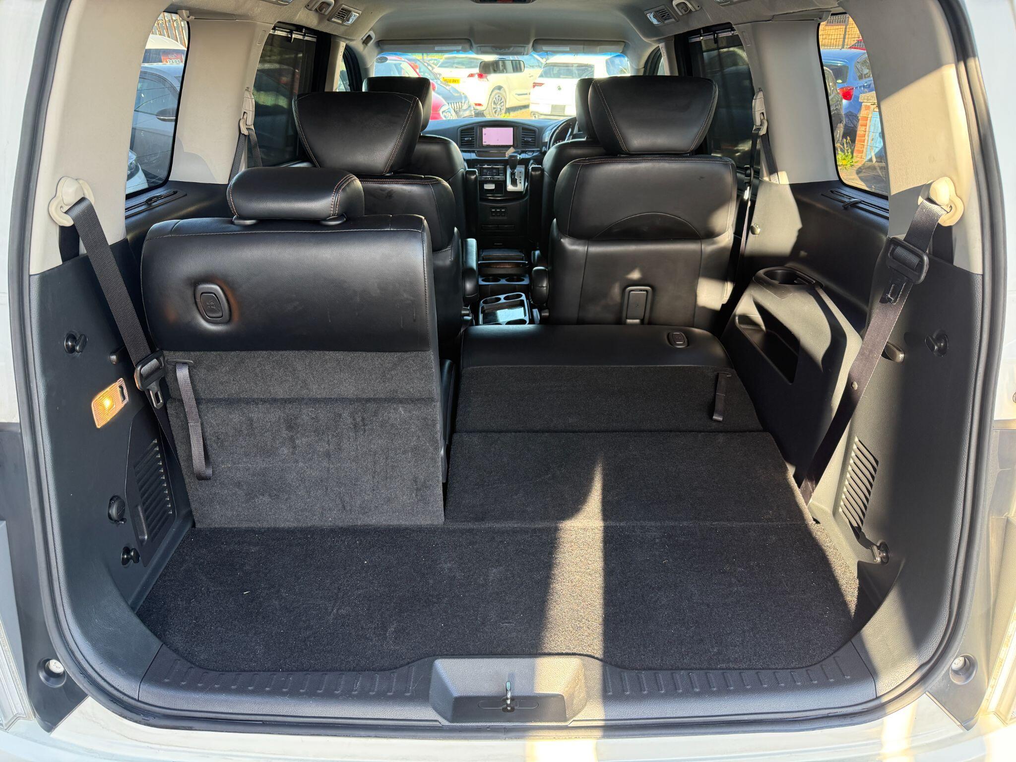 Nissan Elgrand - Image 68