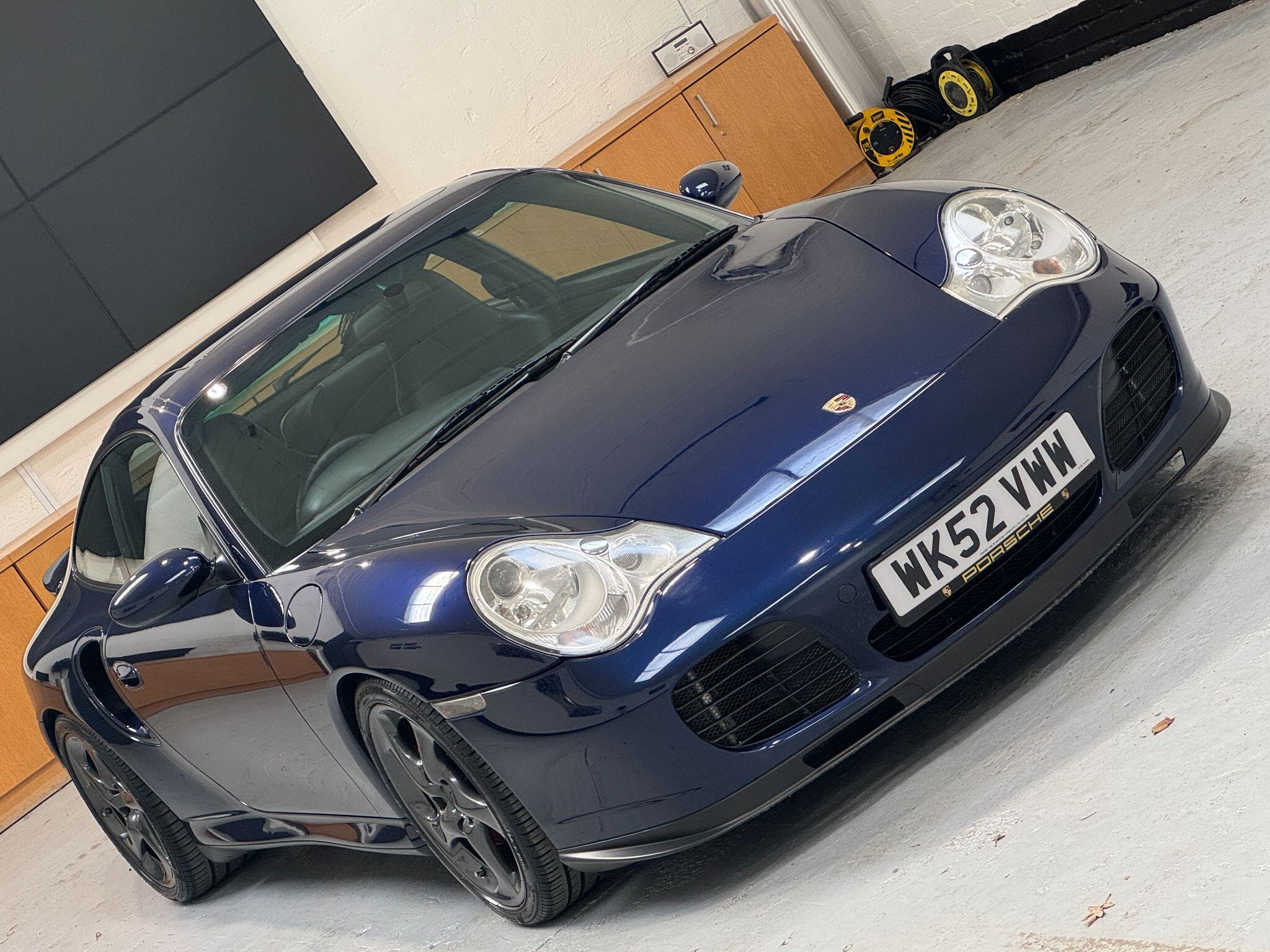 Porsche 911 - Image 32