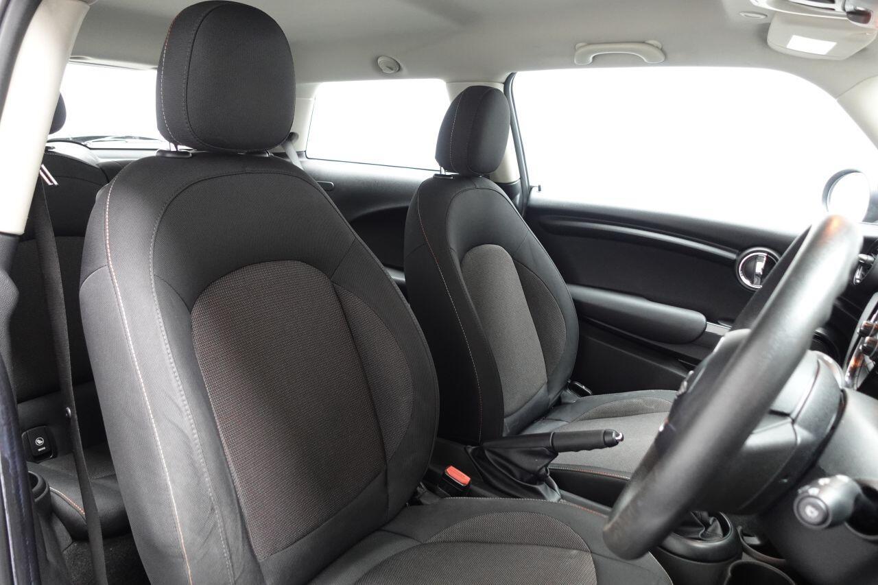 MINI Hatch - Image 3