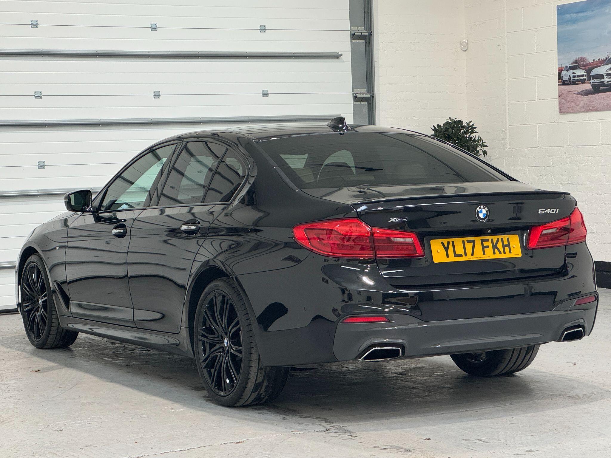 BMW 5 Series - Image 18