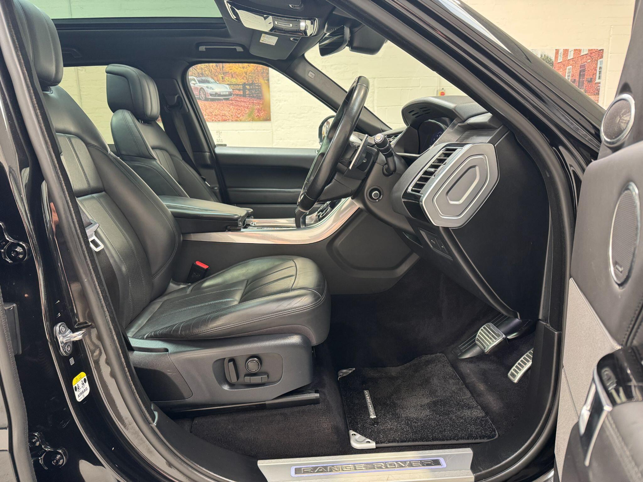 Land Rover RANGE ROVER SPORT - Image 18